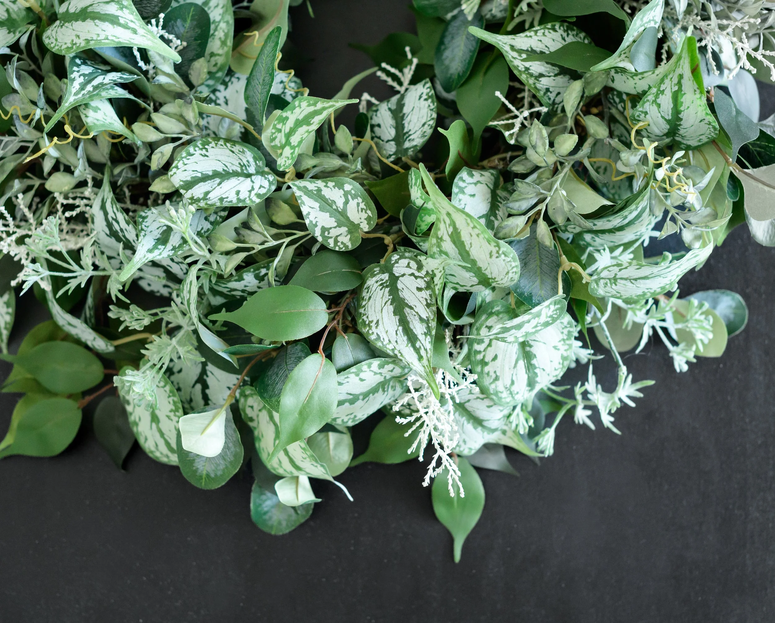 GALLERY - 2026-04-13 The Wreath Edit Brand Session-110.jpg