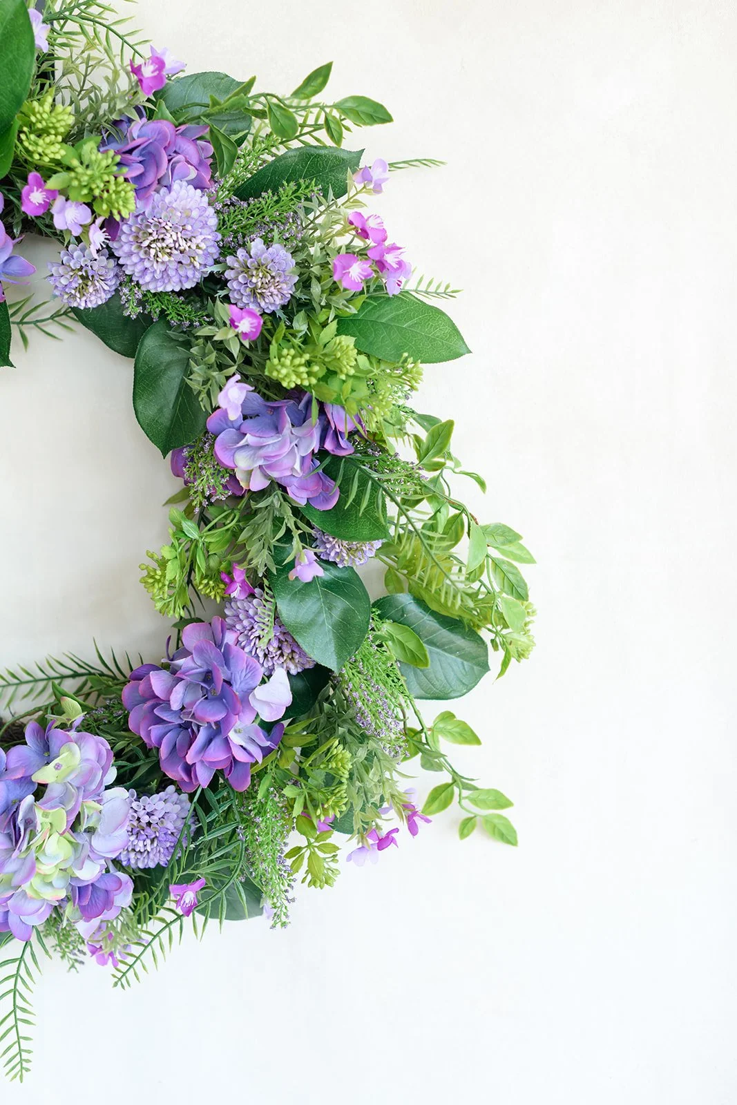 GALLERY - 2026-04-13 The Wreath Edit Brand Session-60.jpg