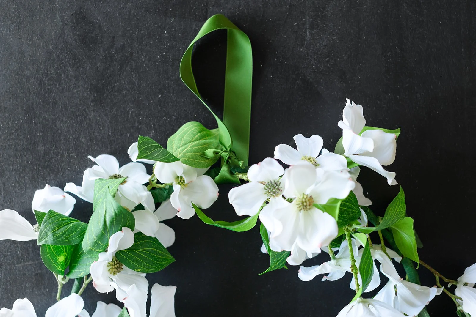 GALLERY - 2026-04-13 The Wreath Edit Brand Session-389.jpg
