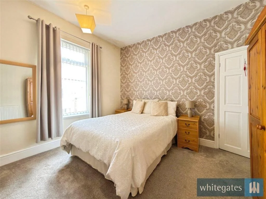 Ribblesdale Avenue bedroom second view