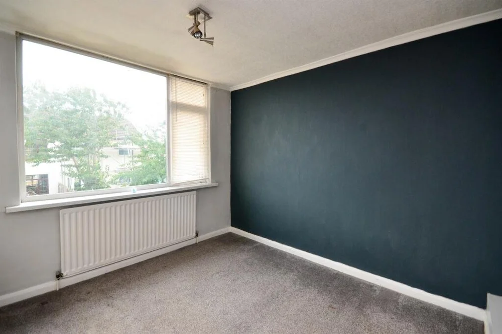 Glenfield Road bedroom