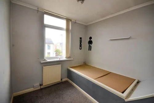 Second bedroom