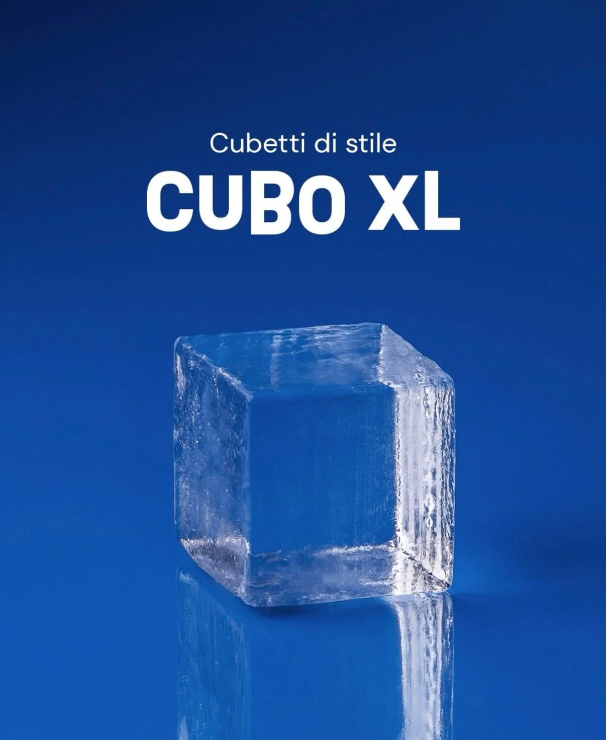 Cubetti di stile: idee e consigli per impreziosire i tuoi cocktail con le creazioni della Linea Barman. Oggi
parliamo del Cubo XL.