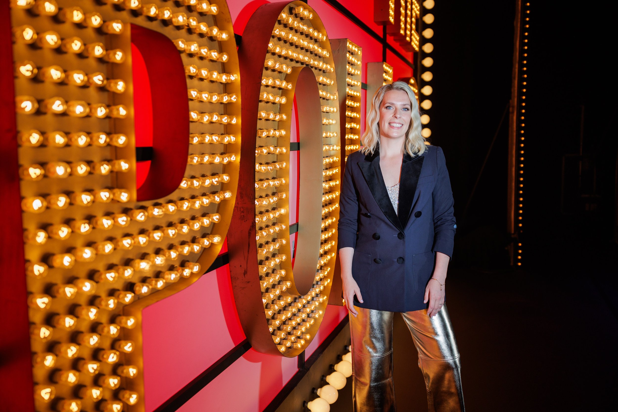 Sara Pascoe_O9A4418.jpeg