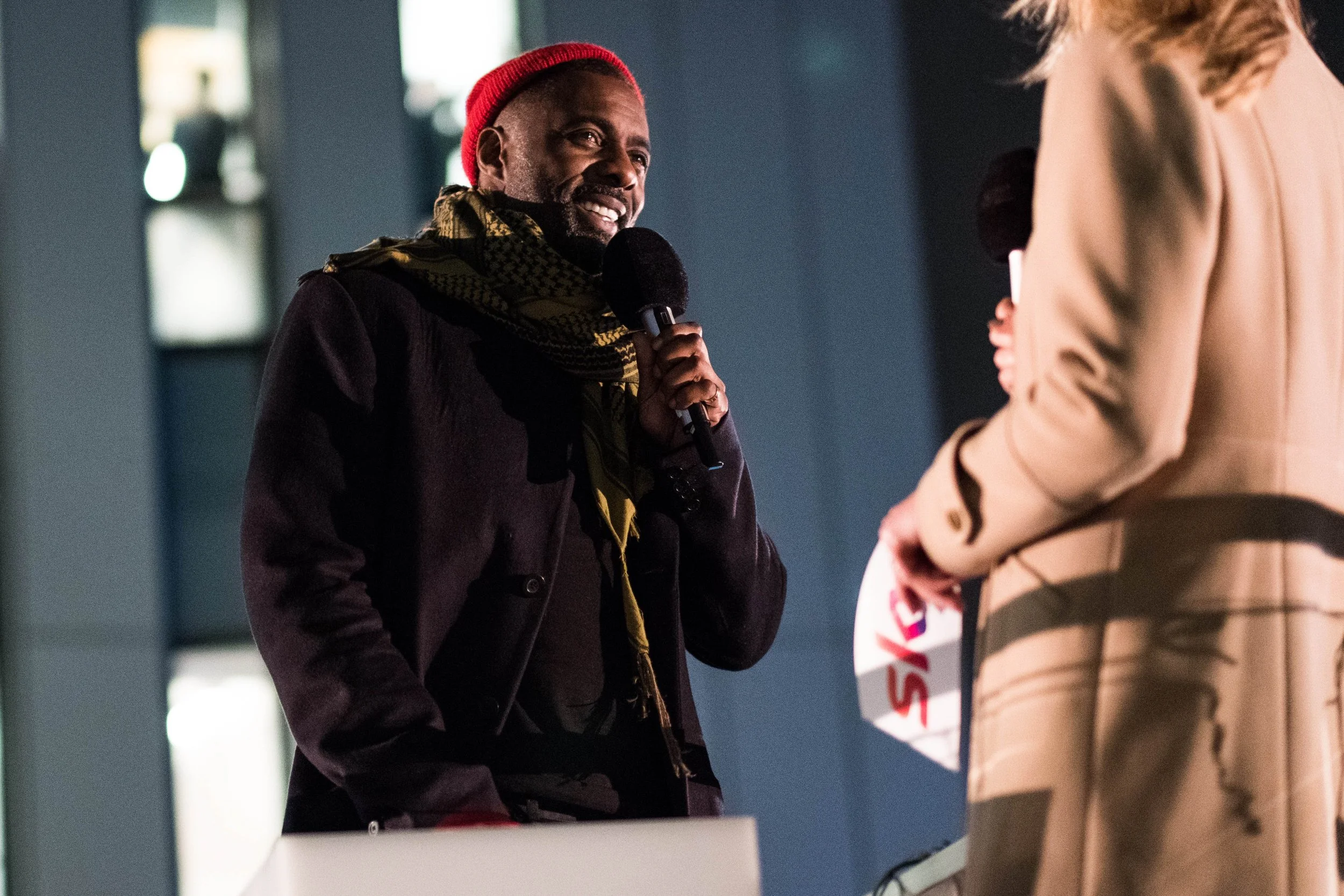 (IDRIS BUTTON PRESS) SKY Christmas Lights DEC 2018-3.jpg