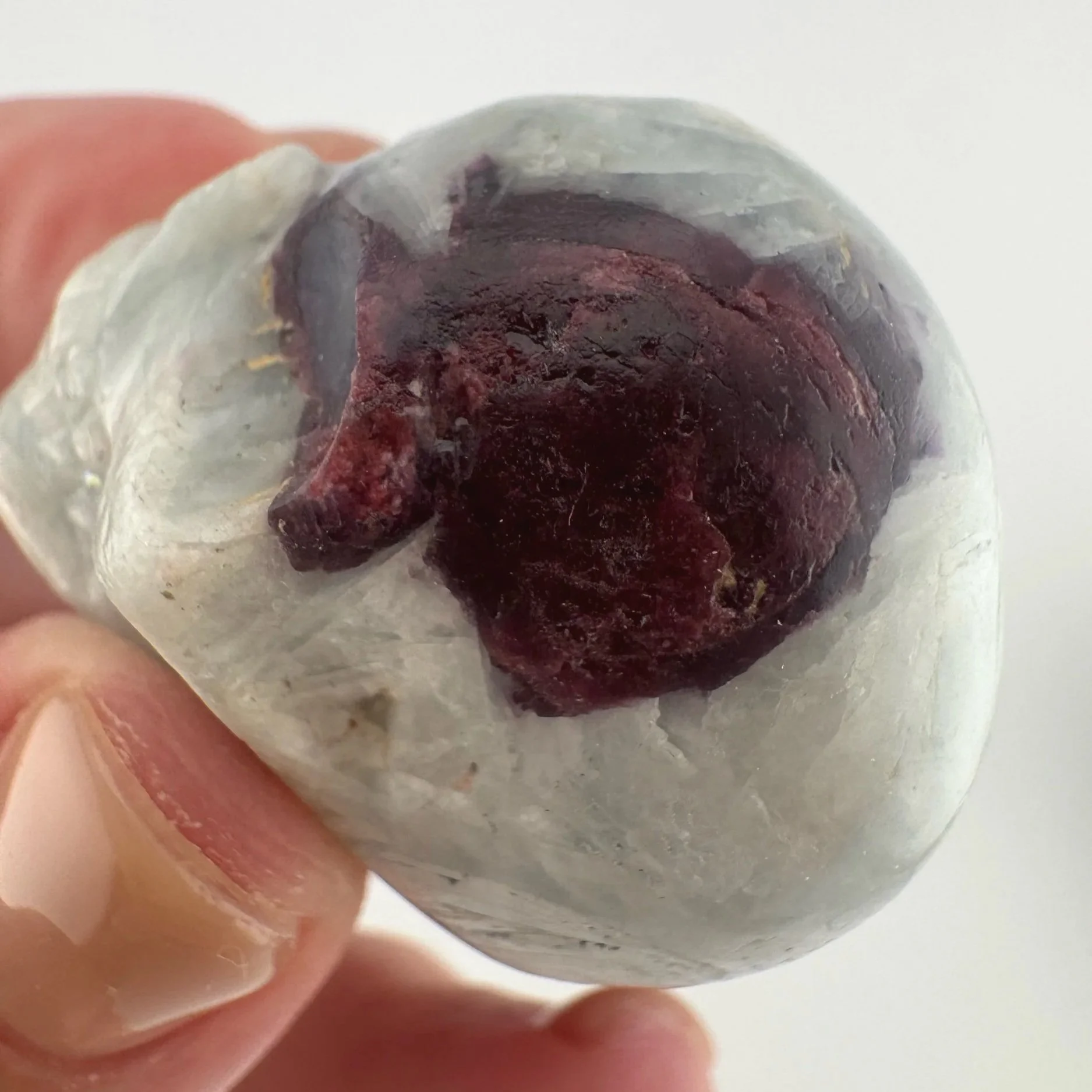 Leandro de Souza Tourmaline in Feldspar Skull