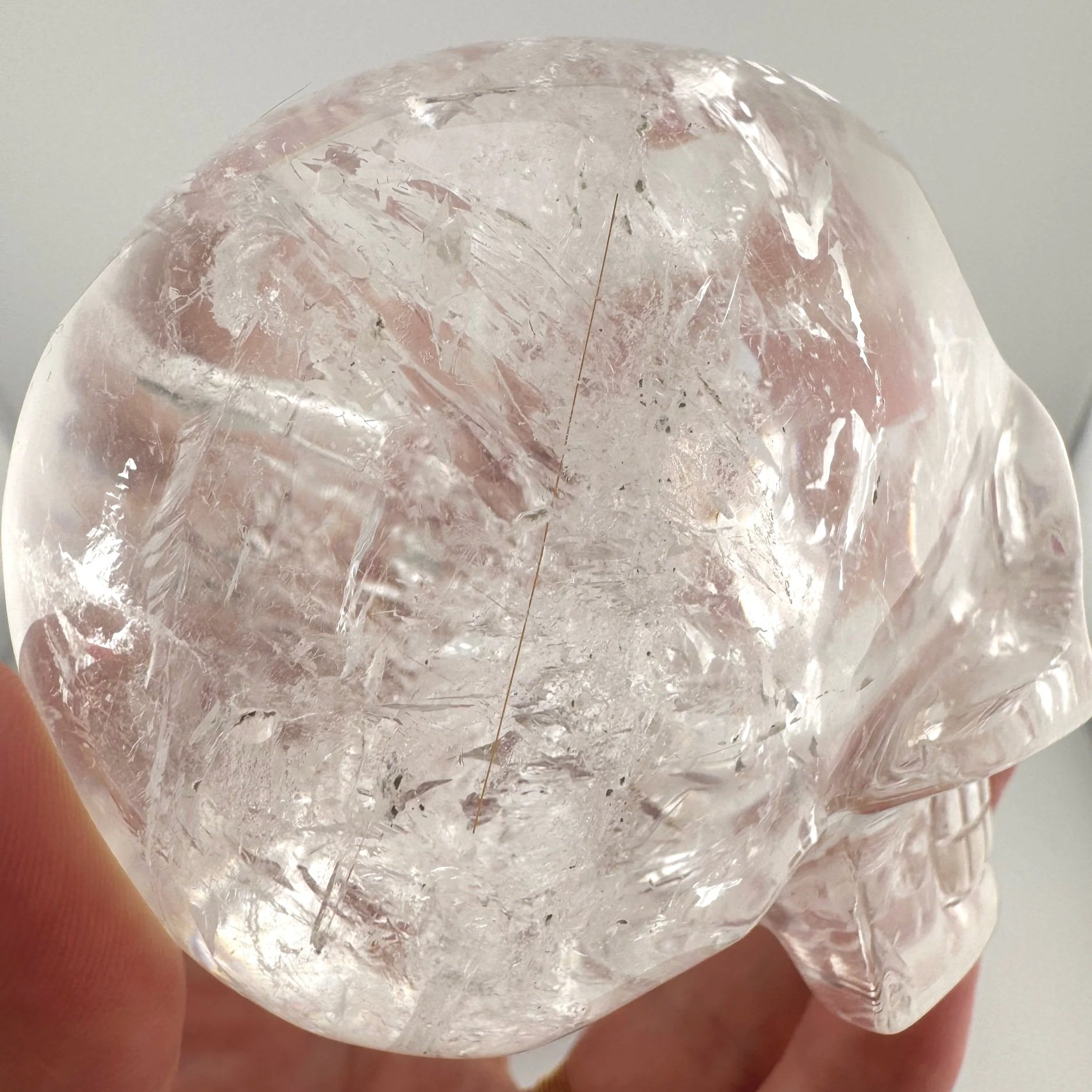 Leandro de Souza Rutile in Quartz Skull