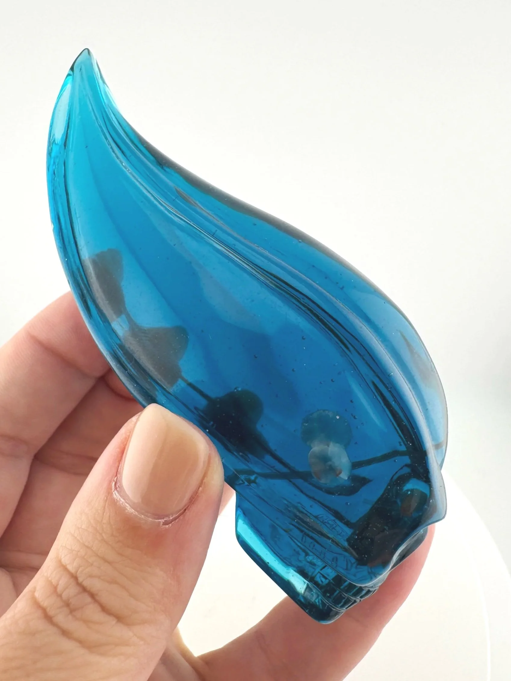 Leandro de Souza Blue Obsidian Traveler Skull