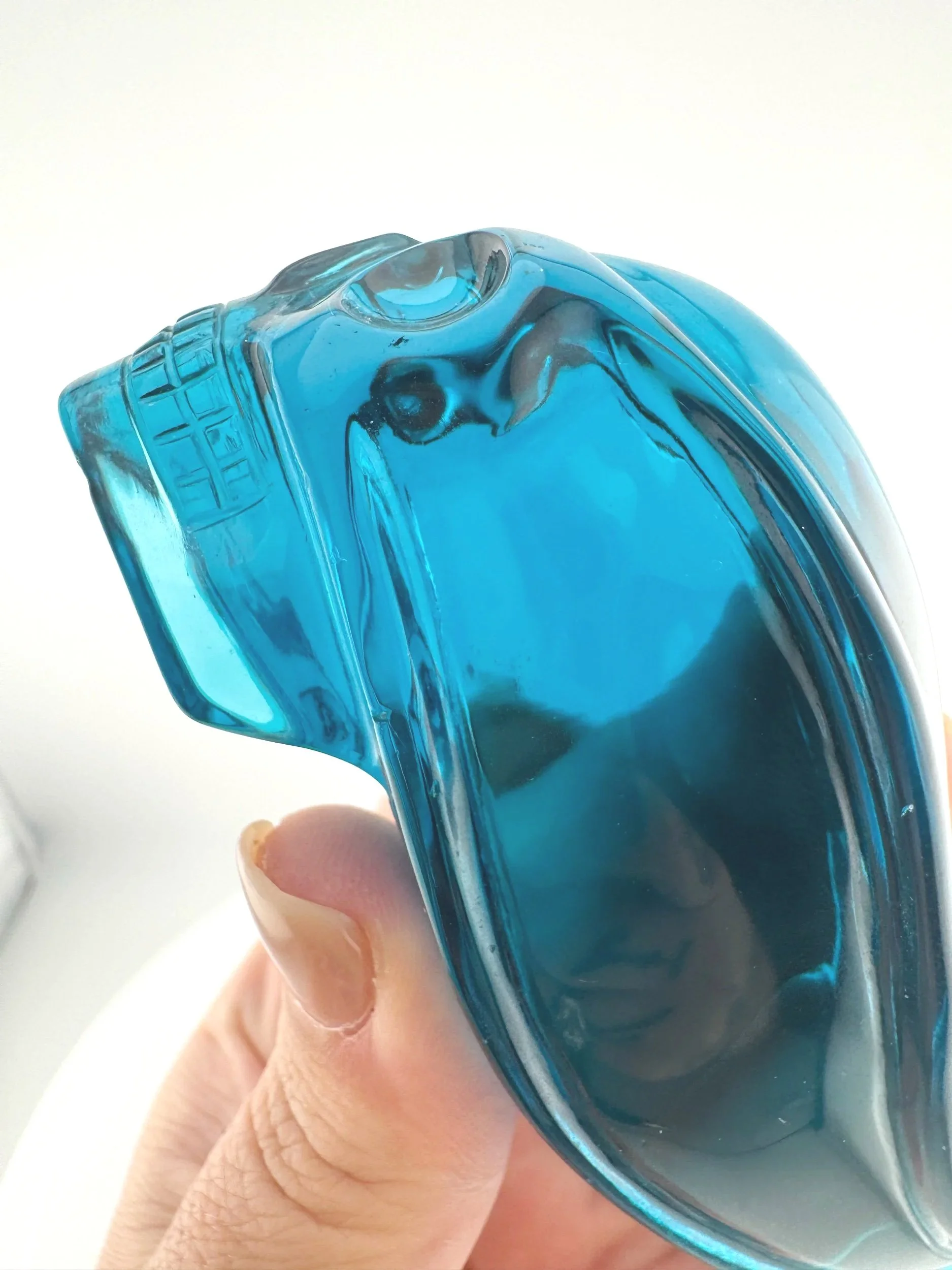 Leandro de Souza Blue Obsidian Traveler Skull