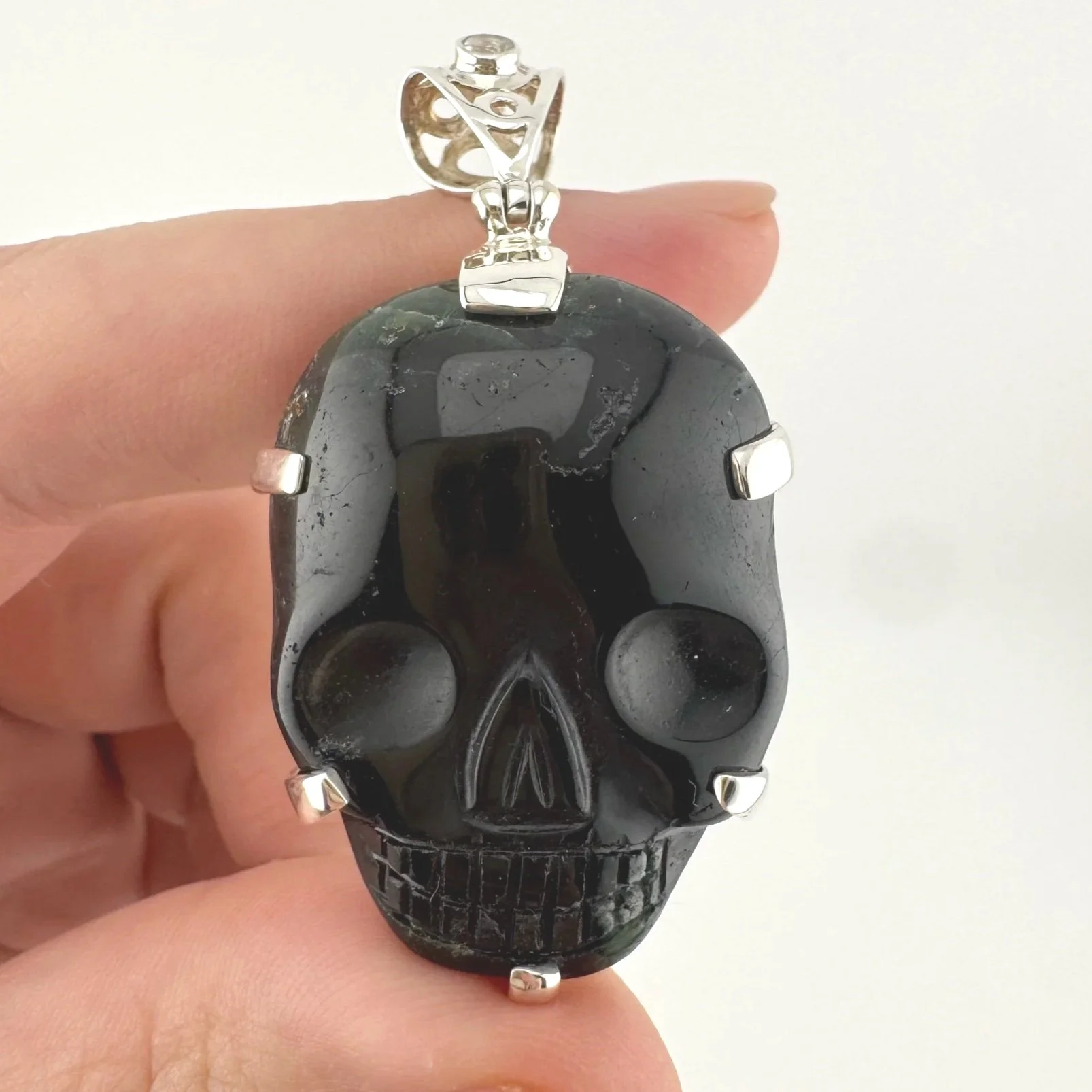 Leandro de Souza Blue Tourmaline Skull Pendant