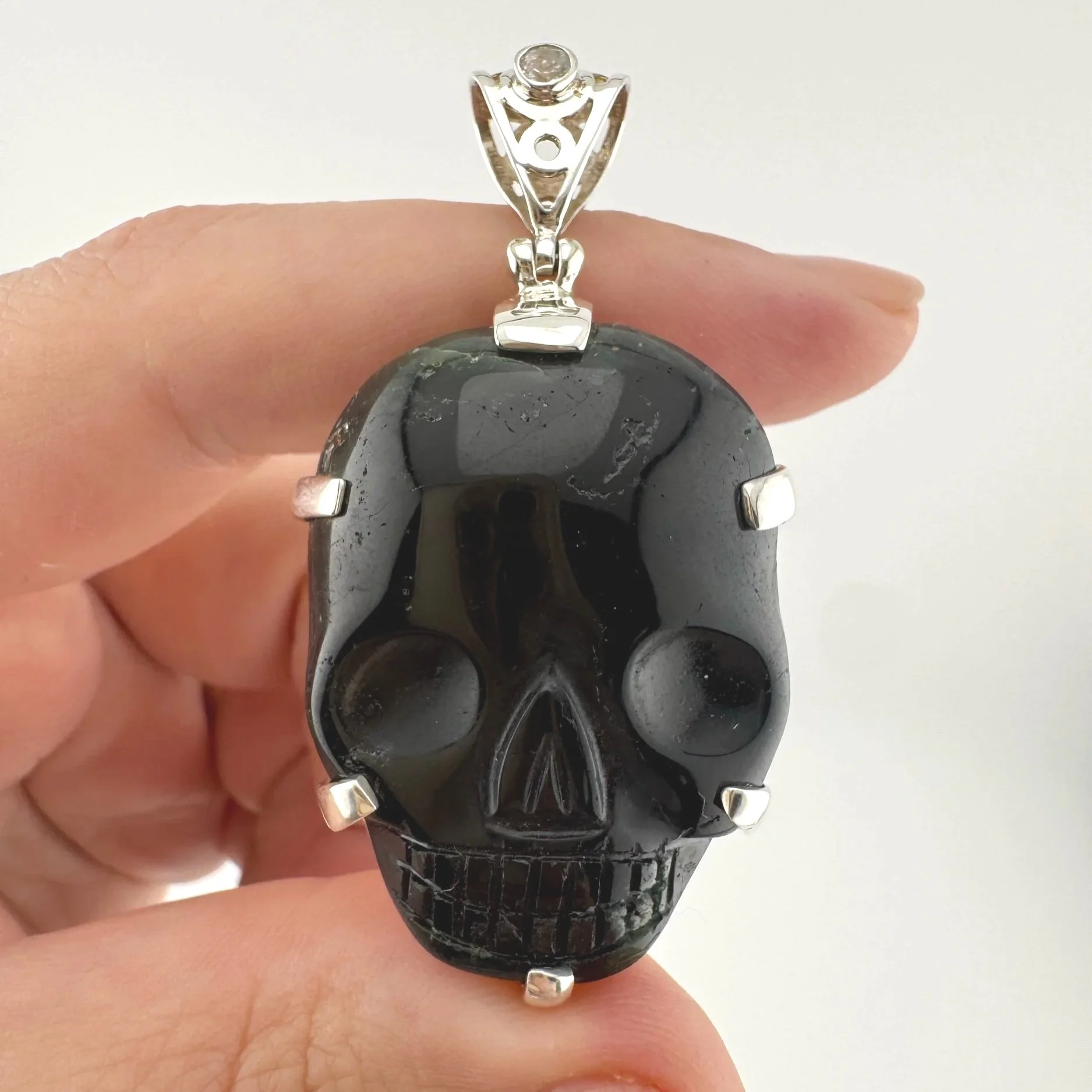 Leandro de Souza Blue Tourmaline Skull Pendant