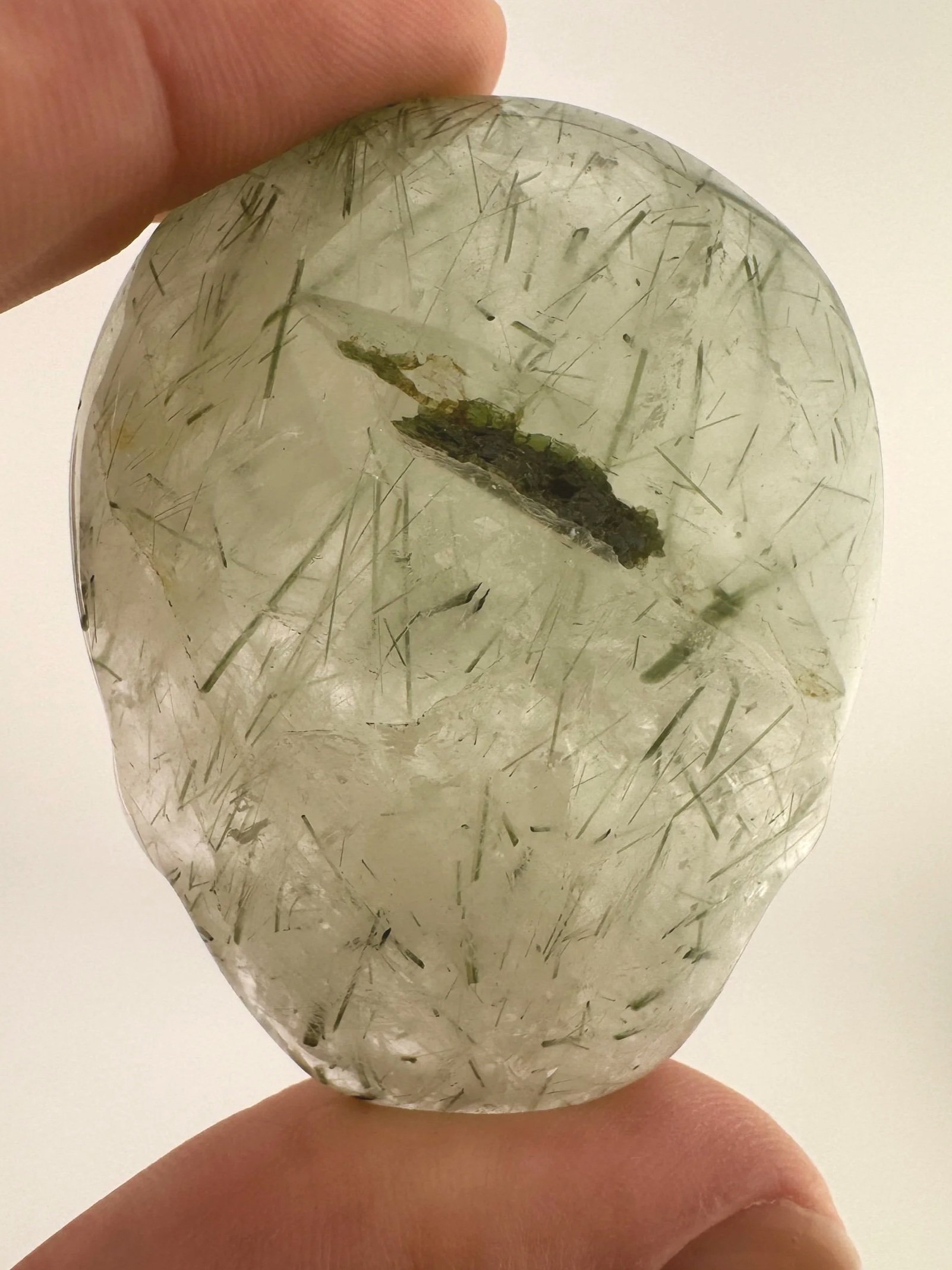 Leandro de Souza Epidote in Quartz Palm Skull