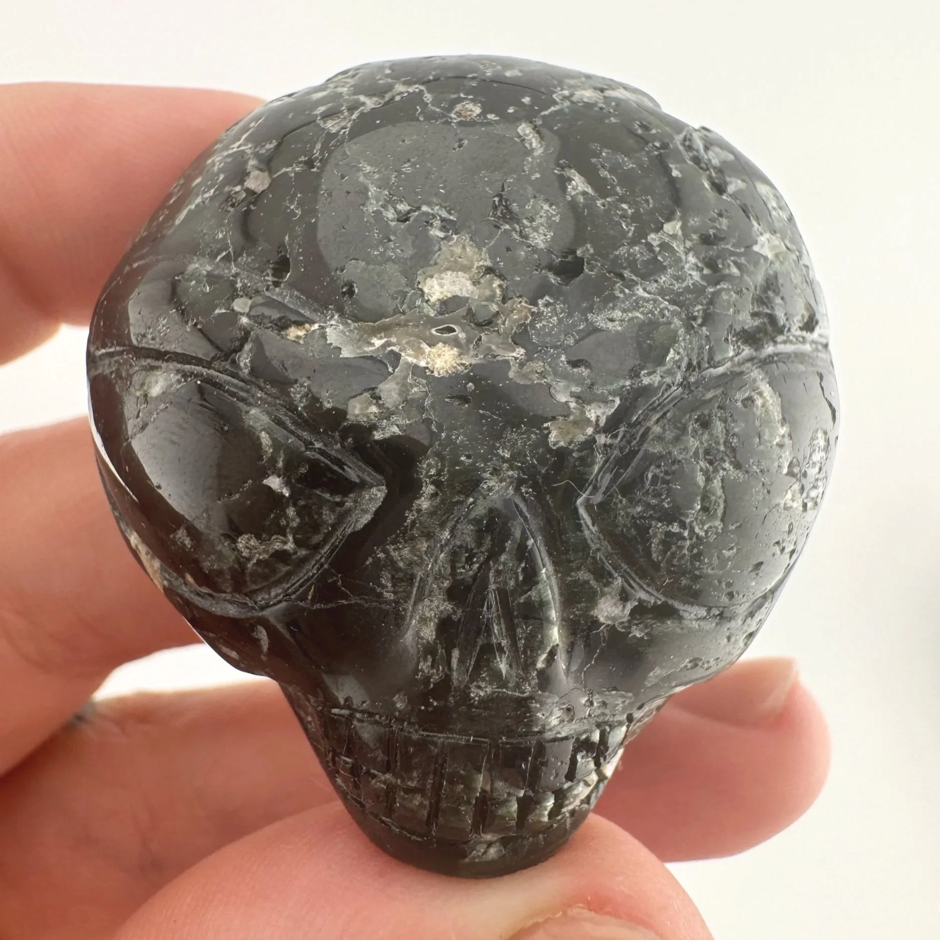 Leandro de Souza Blue Tourmaline Palm Skull