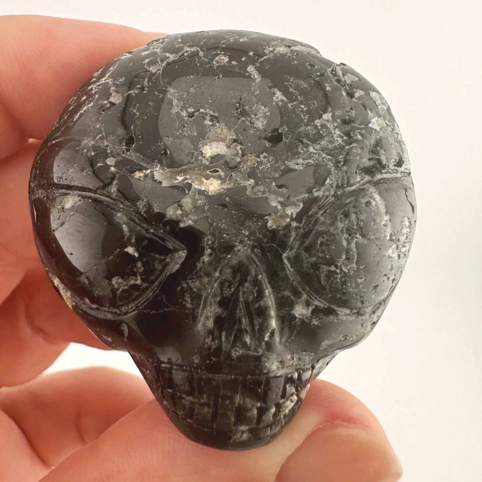 Leandro de Souza Blue Tourmaline Palm Skull