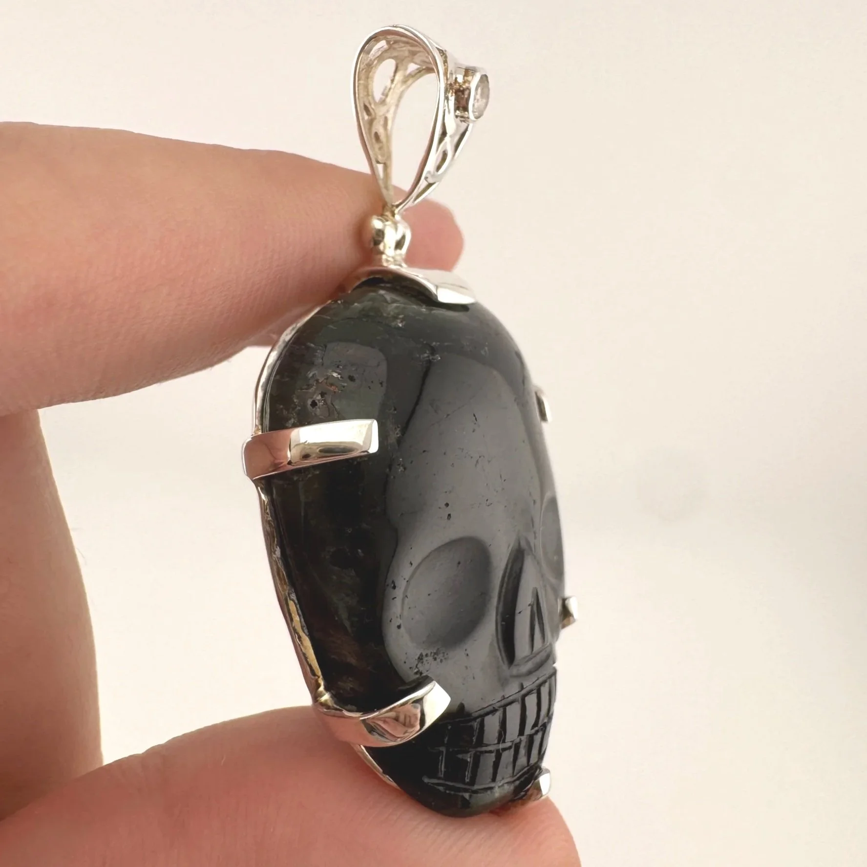 Leandro de Souza Blue Tourmaline Skull Pendant