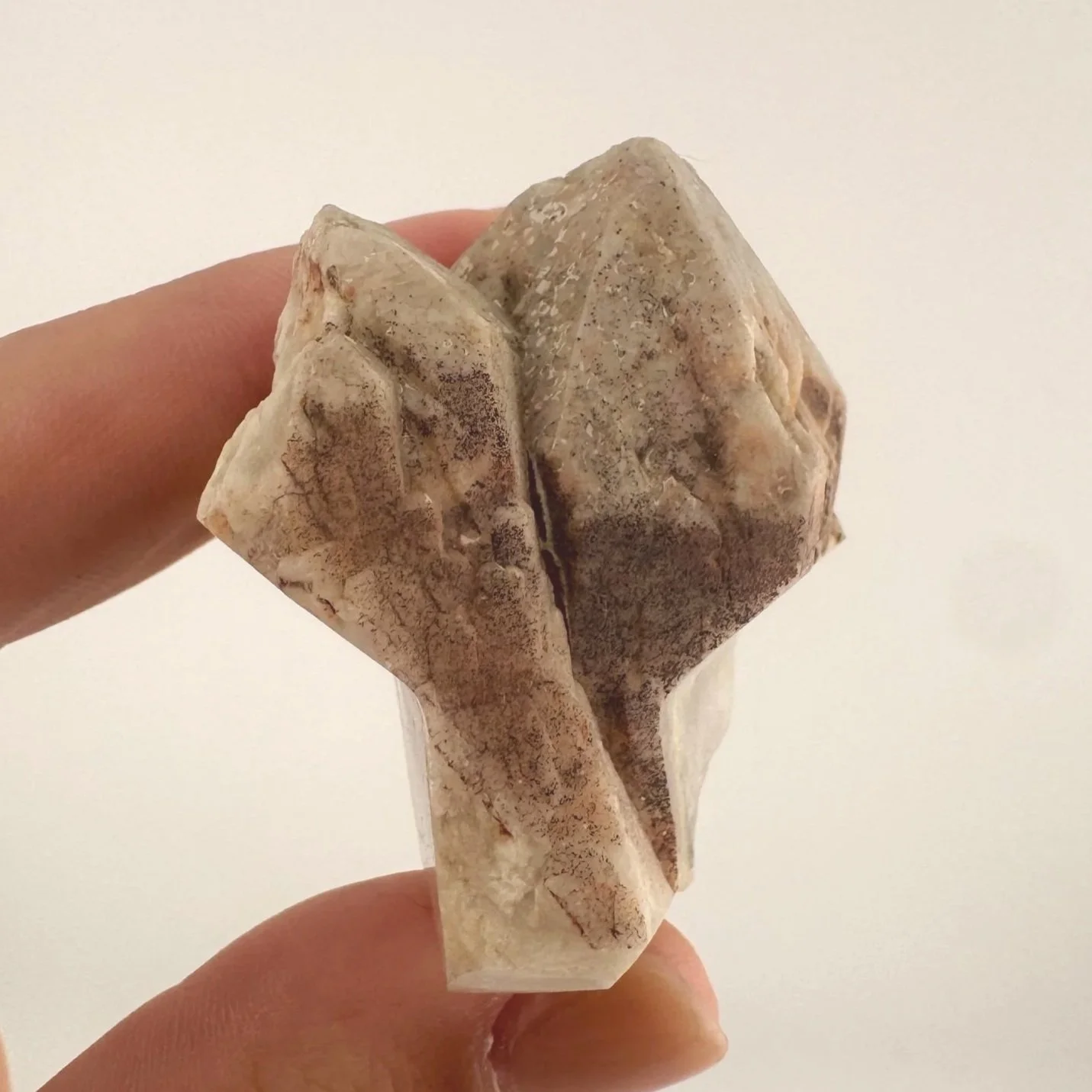 Igor de Souza Candle Quartz Shaman Skull