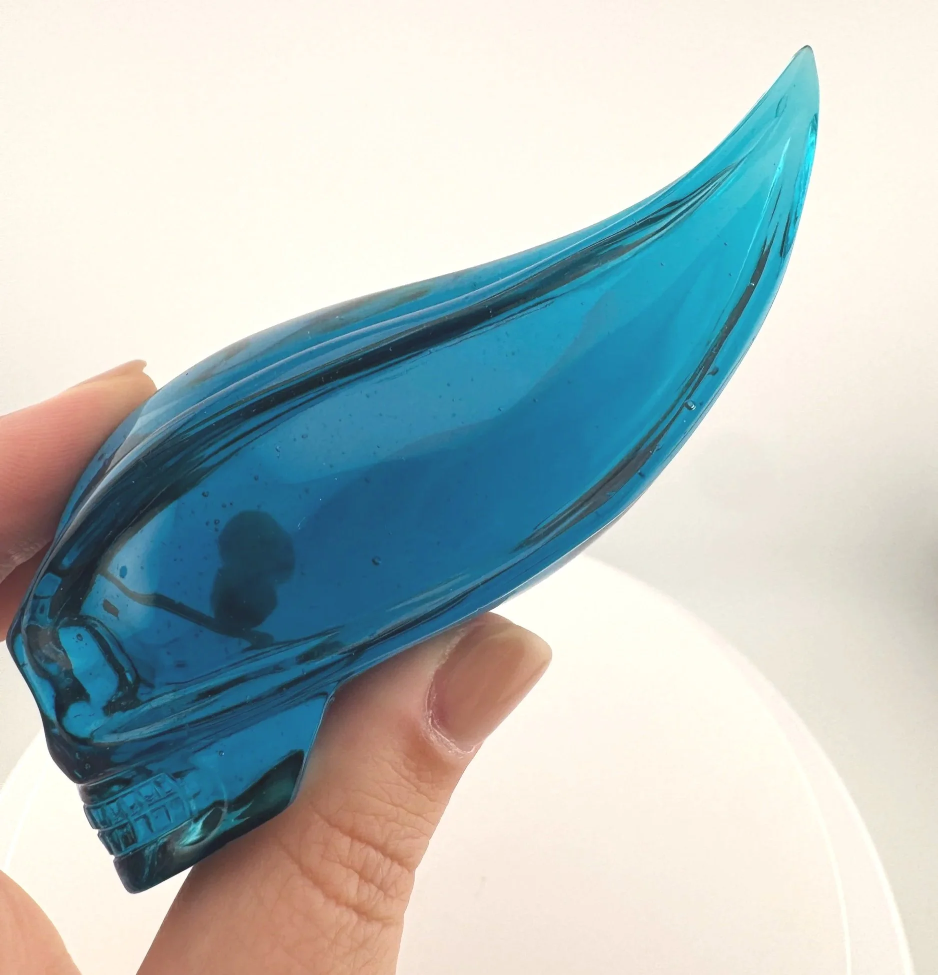 Leandro de Souza Blue Obsidian Traveler Skull