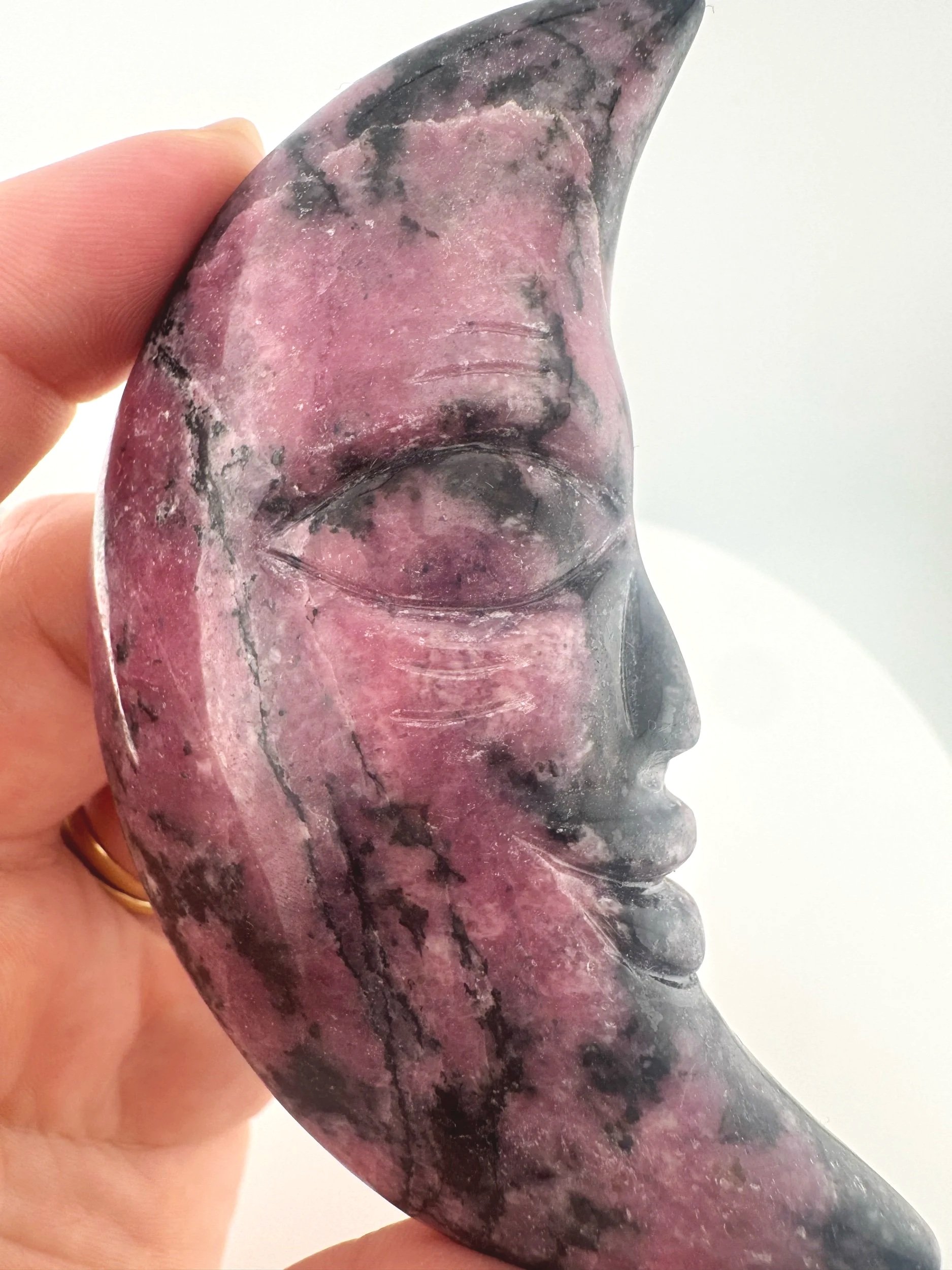 Leandro de Souza Rhodonite Moon