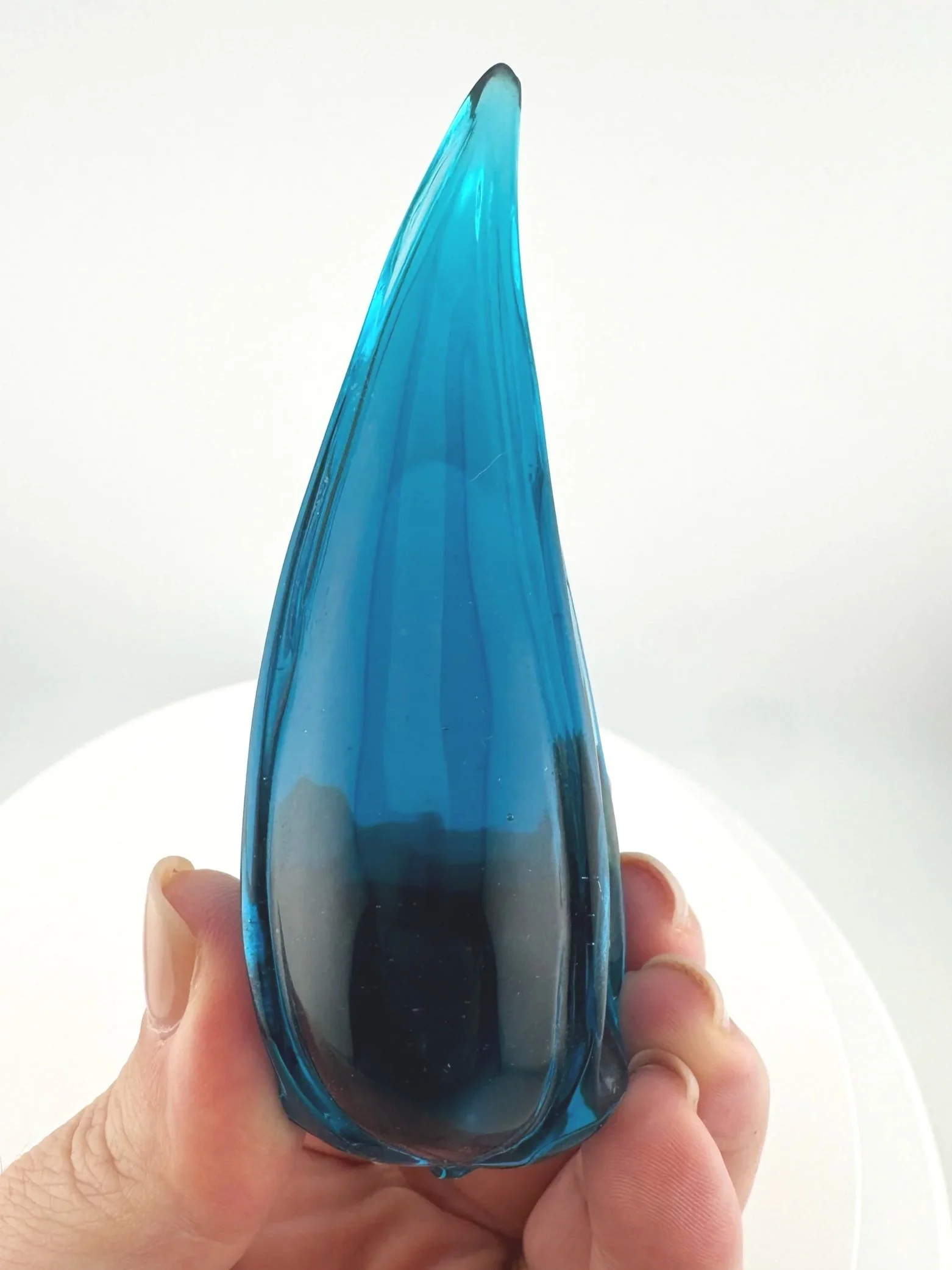 Leandro de Souza Blue Obsidian Traveler Skull