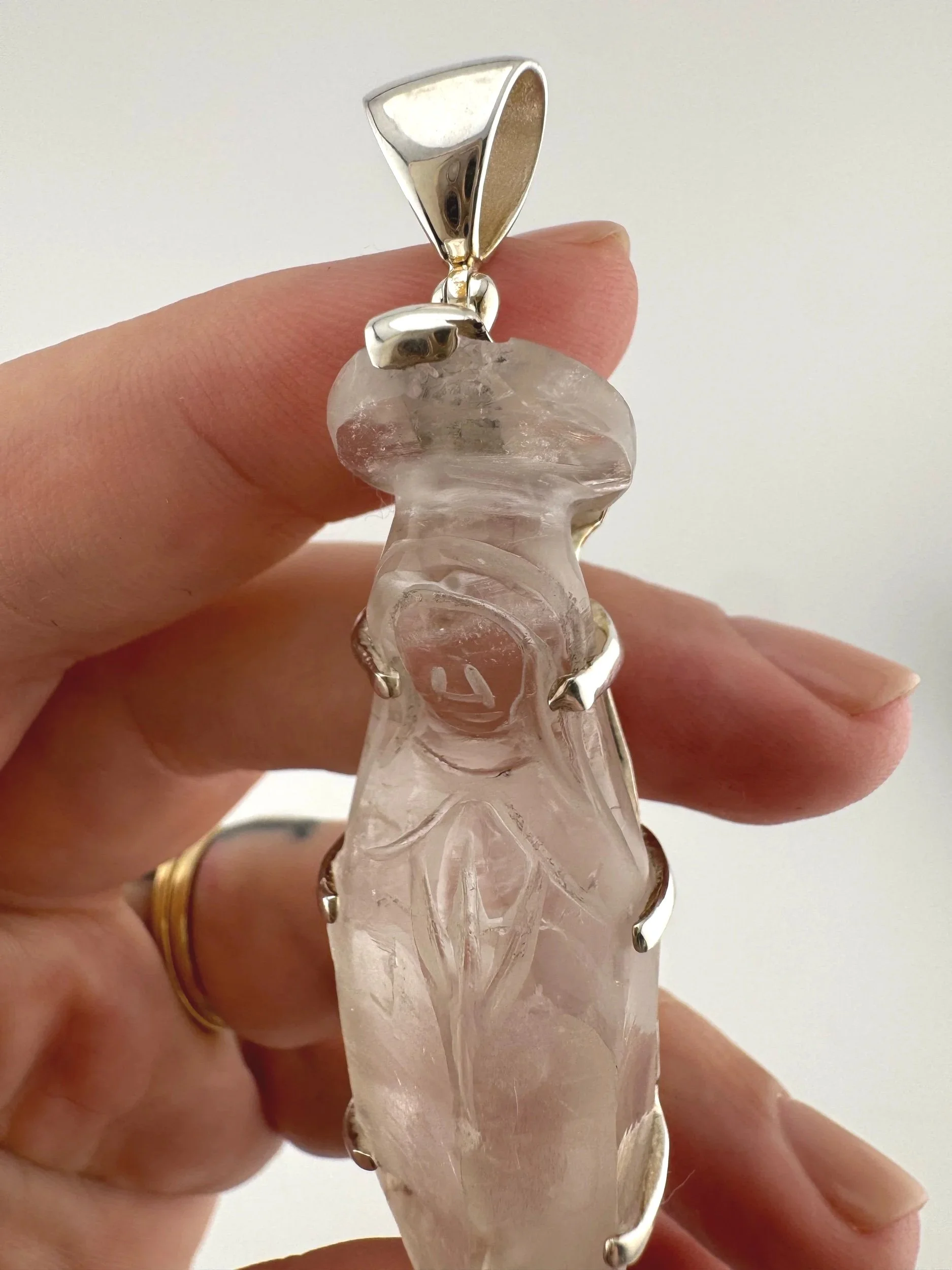 Leandro de Souza Cathedral Quartz Mother Mary Pendant