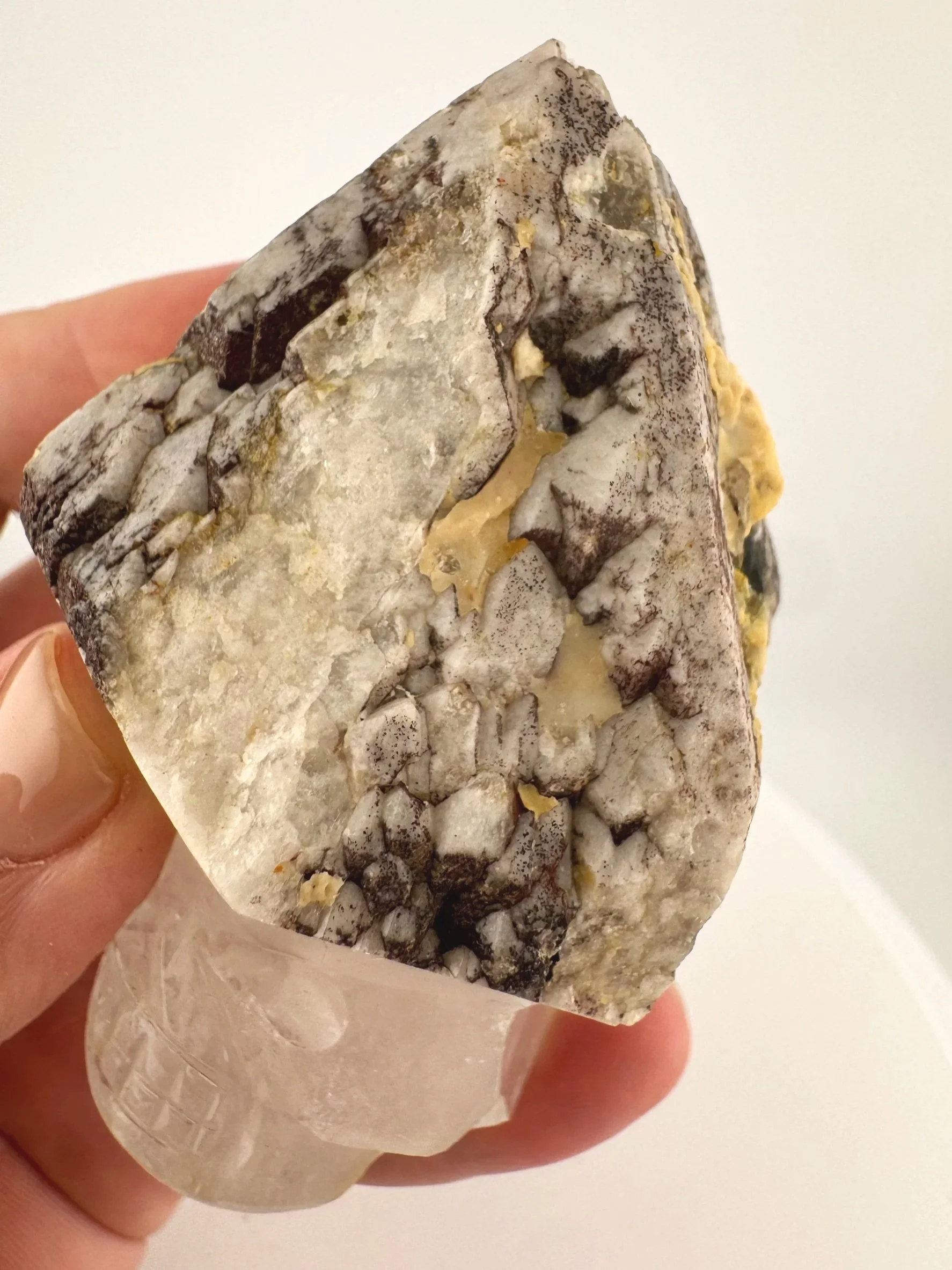 Igor de Souza Candle Quartz Shaman Skull