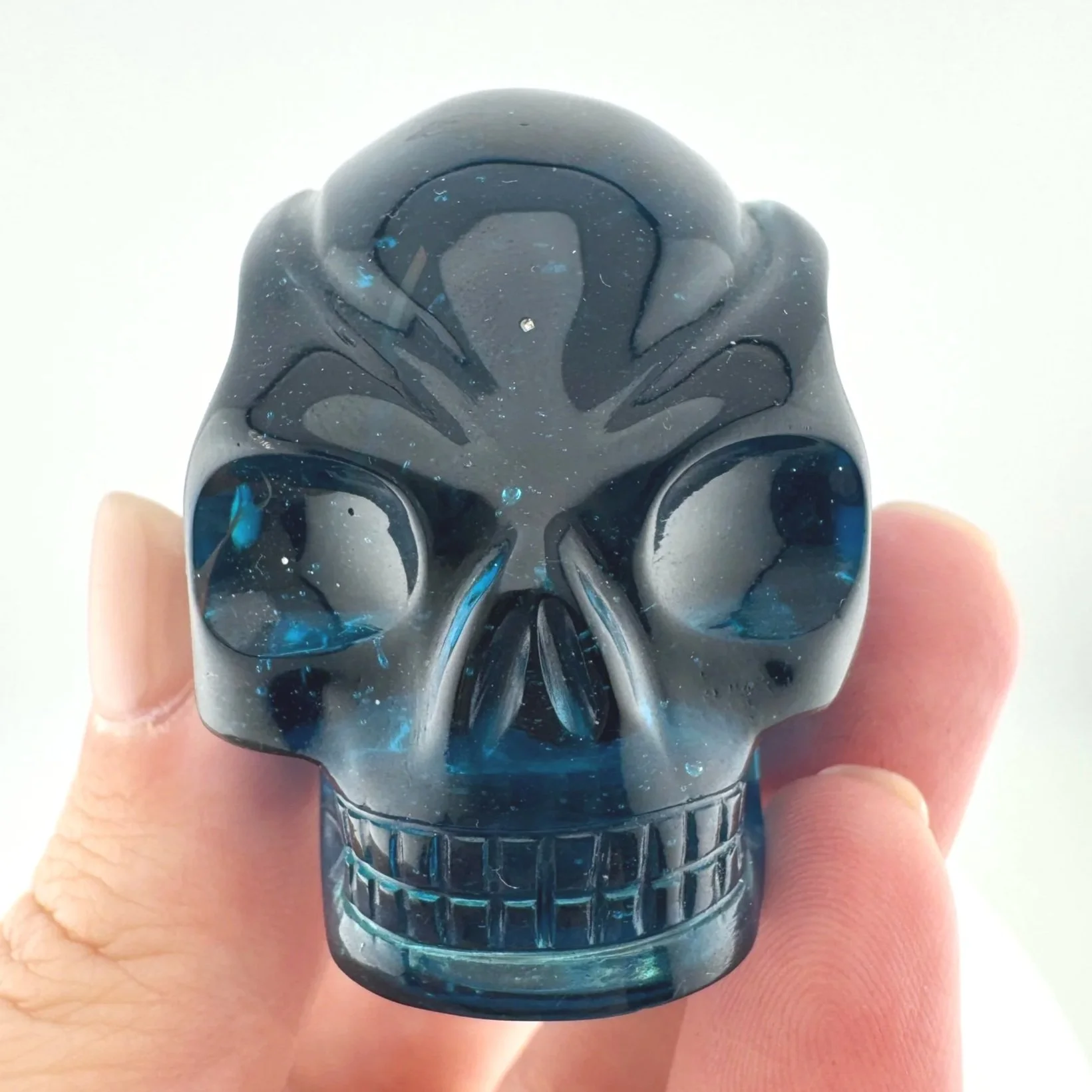 Leandro de Souza Blue Obsidian Traveler Skull