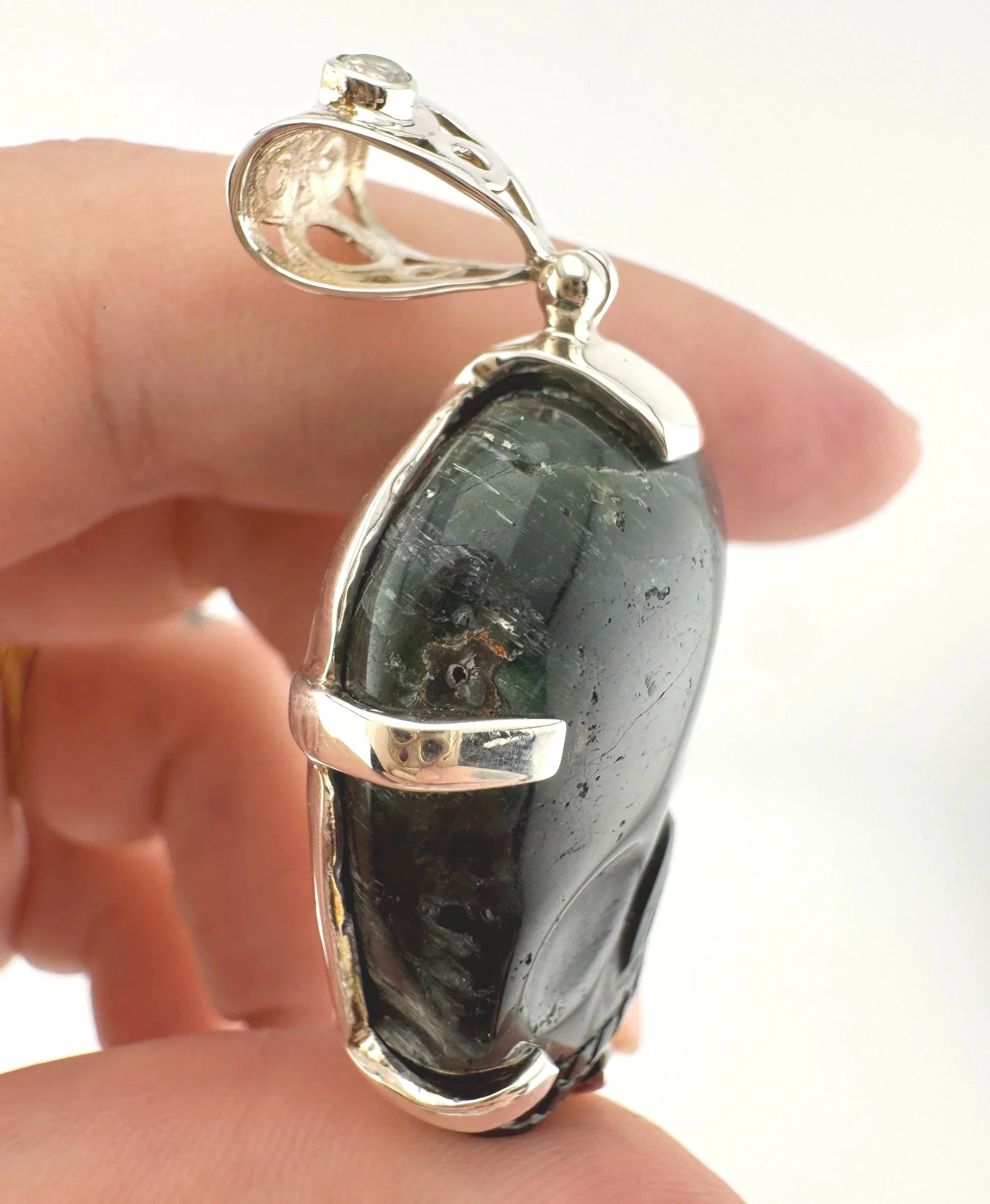 Leandro de Souza Blue Tourmaline Skull Pendant