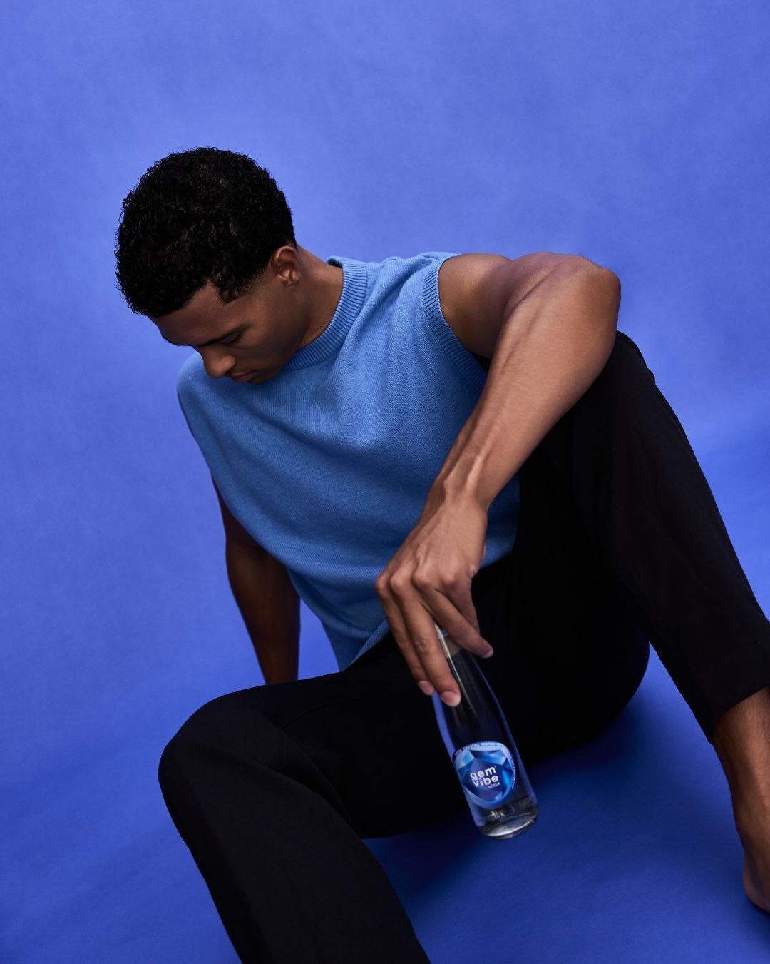 Find your voice 💙

GemVibe VOICE &ndash; dein zuckerfreies Schweizer Wellbeing-Getr&auml;nk aus bestem Mineralwasser, mit Holunderbl&uuml;te &amp; Minze aromatisiert und mit ausgew&auml;hlten Edelsteinen energetisiert.

Ein inspirierender Begleiter 