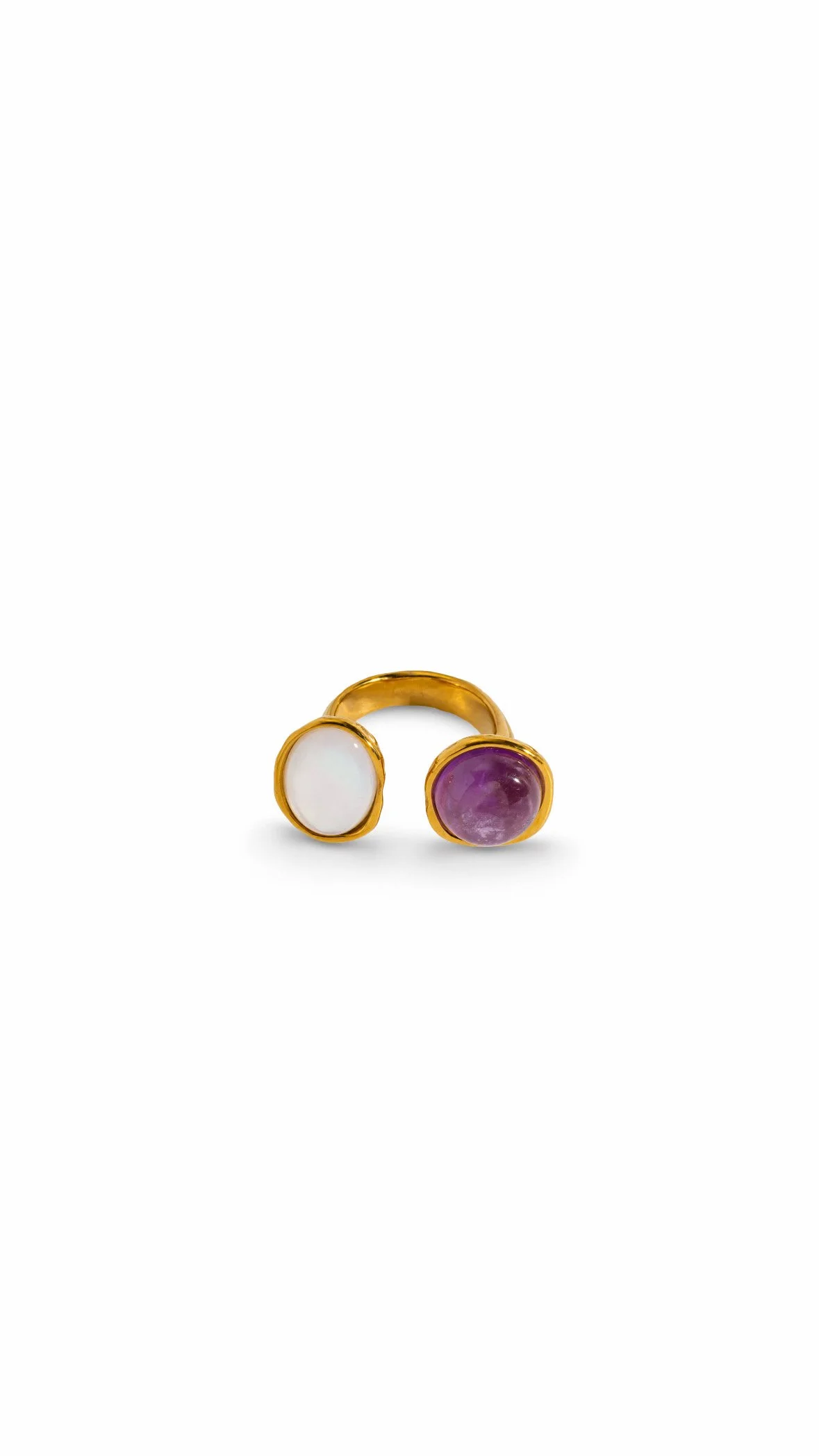 Violet pearl ring