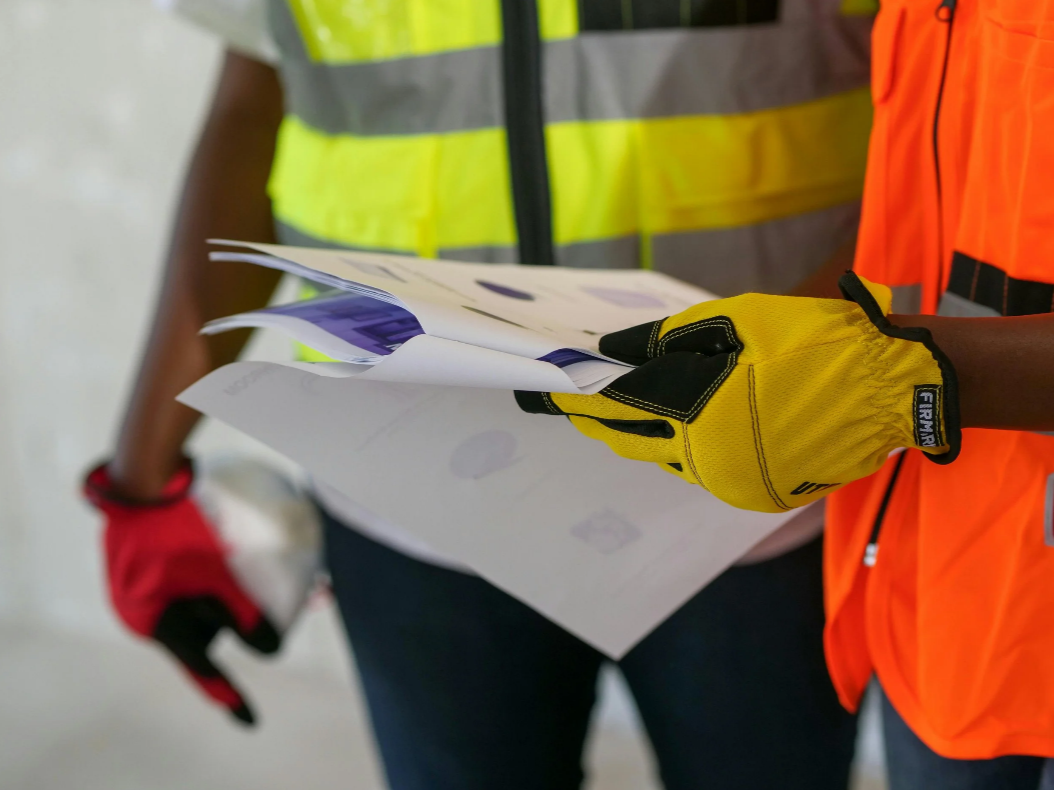Excellent Contractors Make Their Own Rules