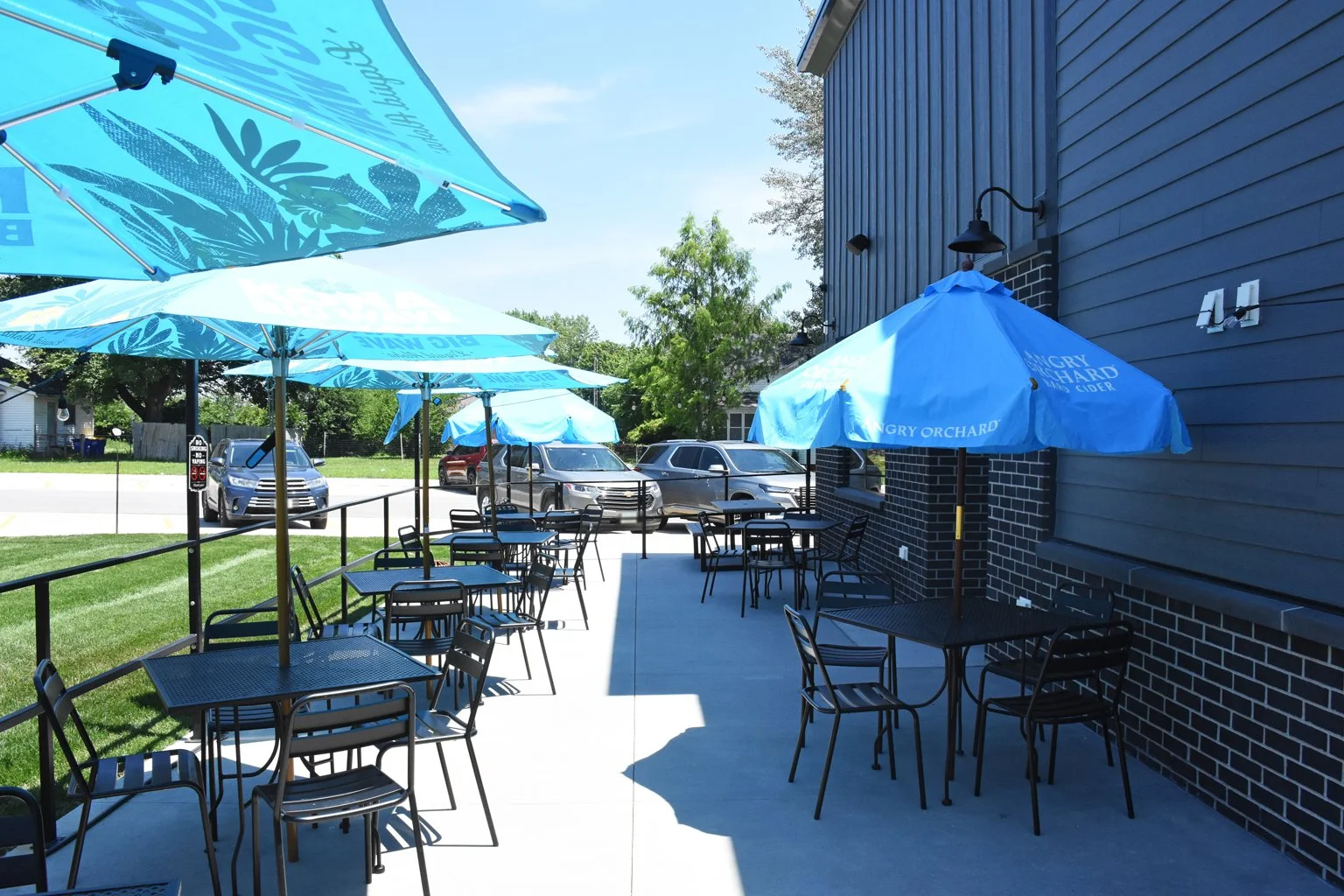 Bryants_Tap_Grill_11.jpg
