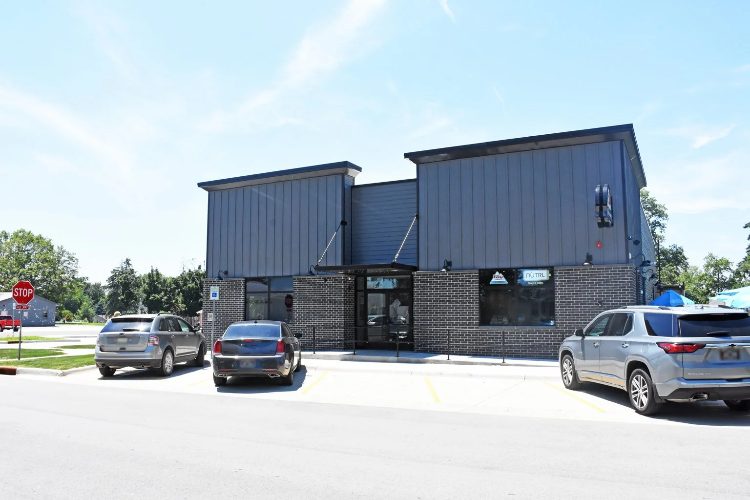 Bryants_Tap_Grill_10.jpg