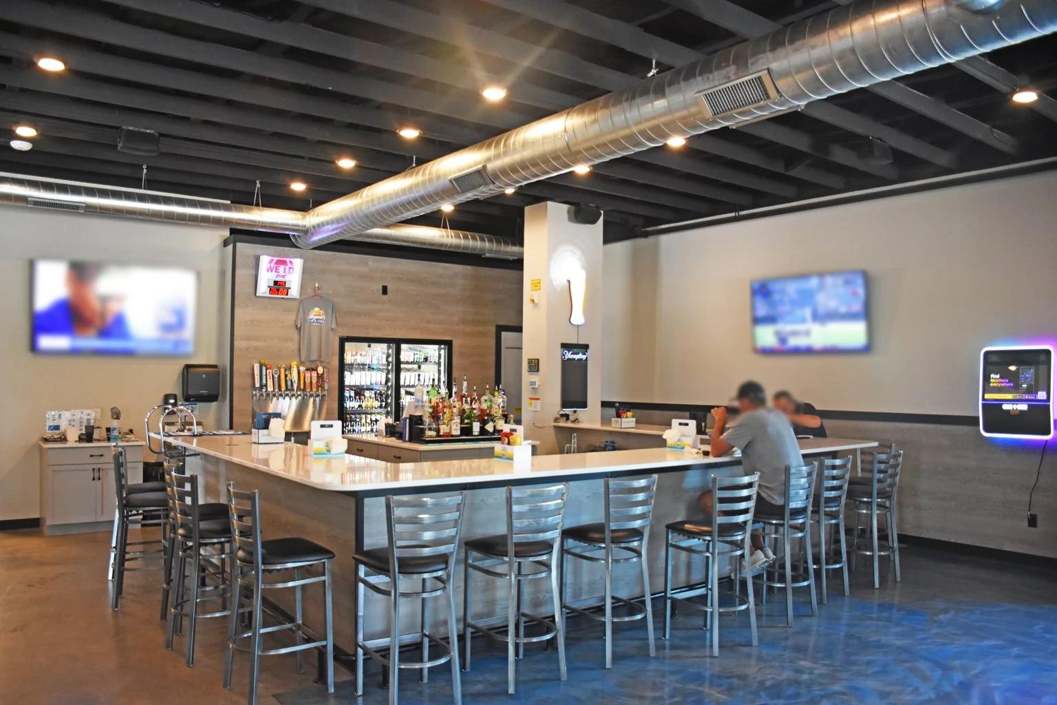 Bryants_Tap_Grill_09.jpg