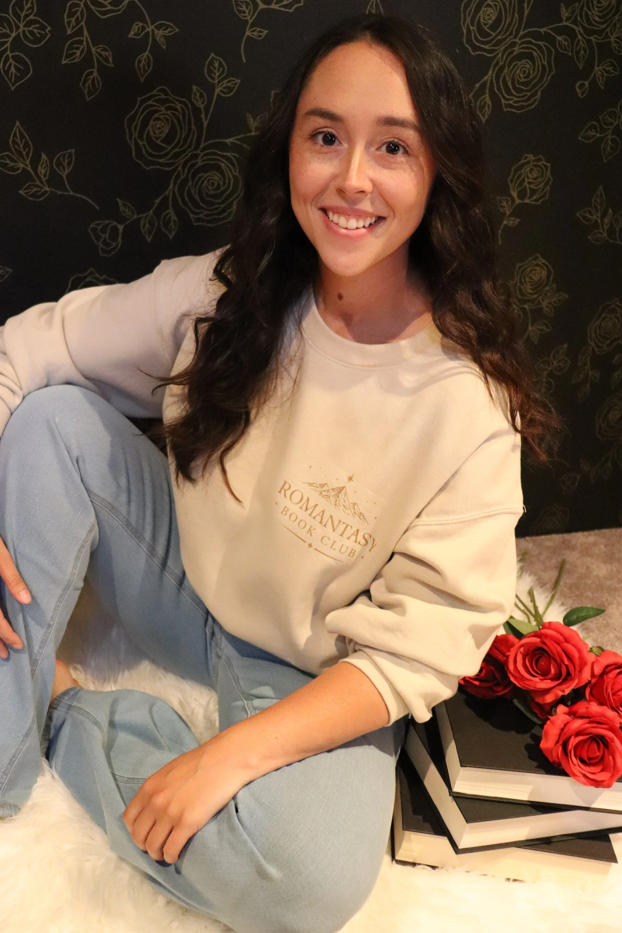 Romantasy Book Club Crewneck