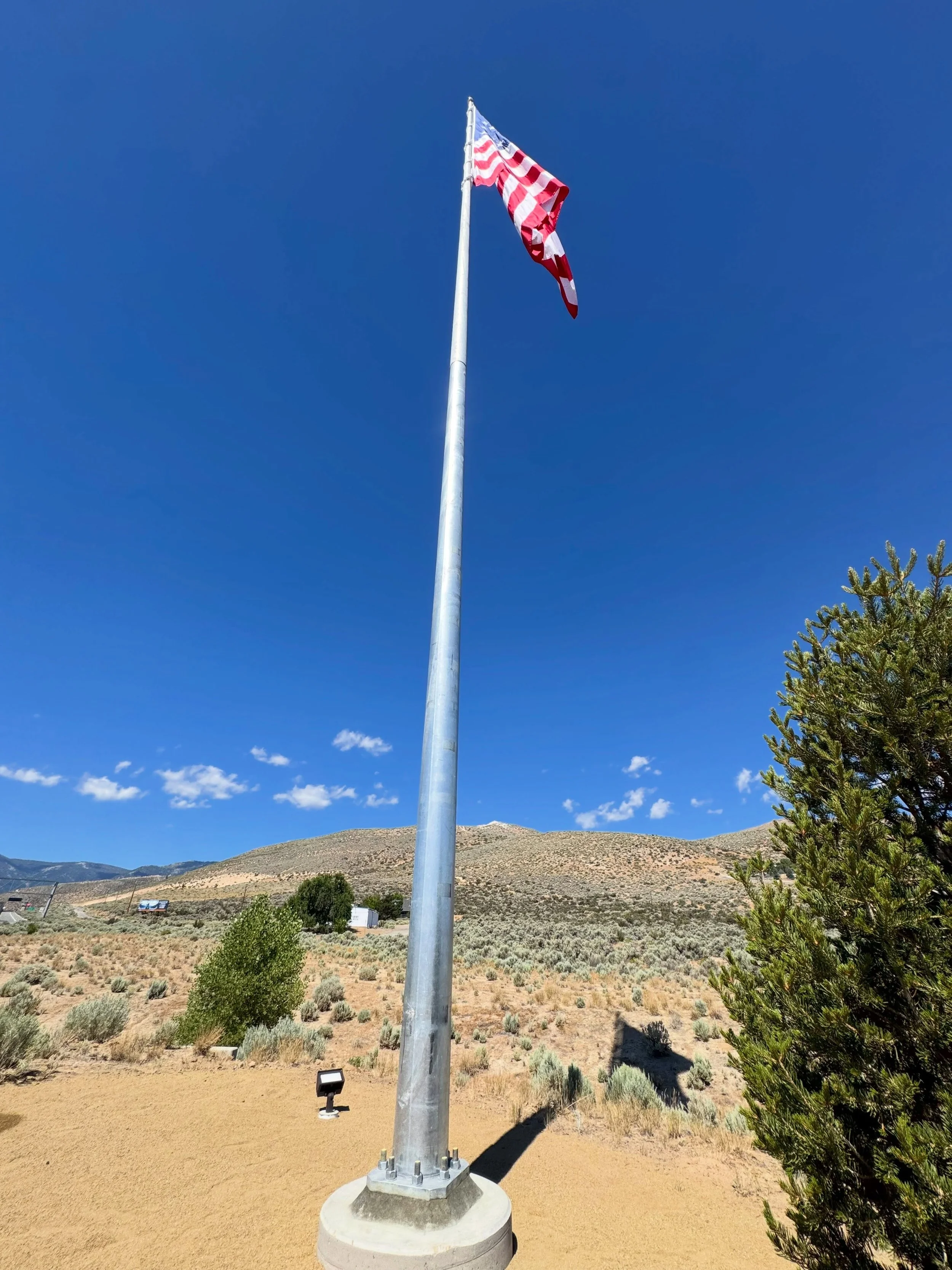 FLAG 2.jpg