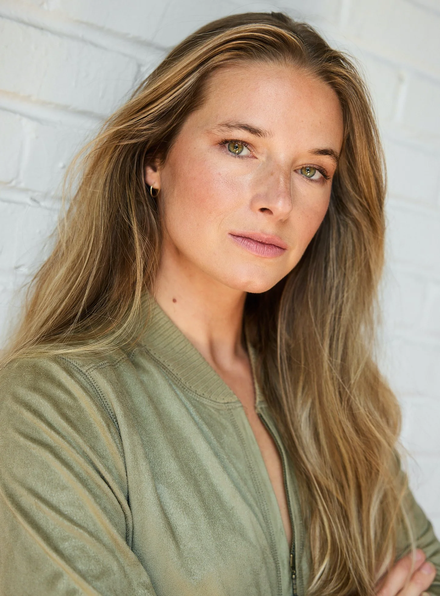 Headshot of Actor Jessika Mathurin.