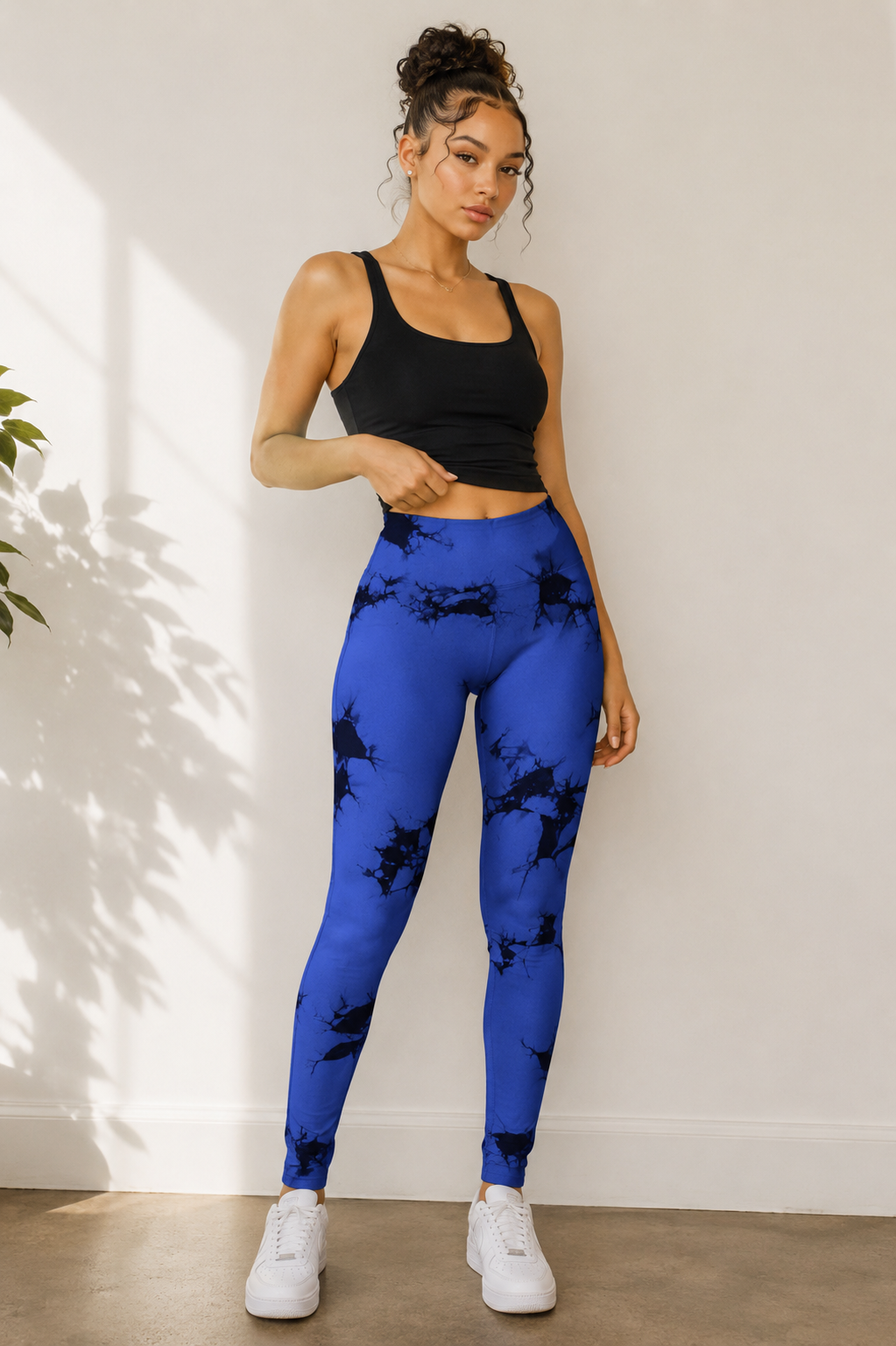 blue leggings photo.png