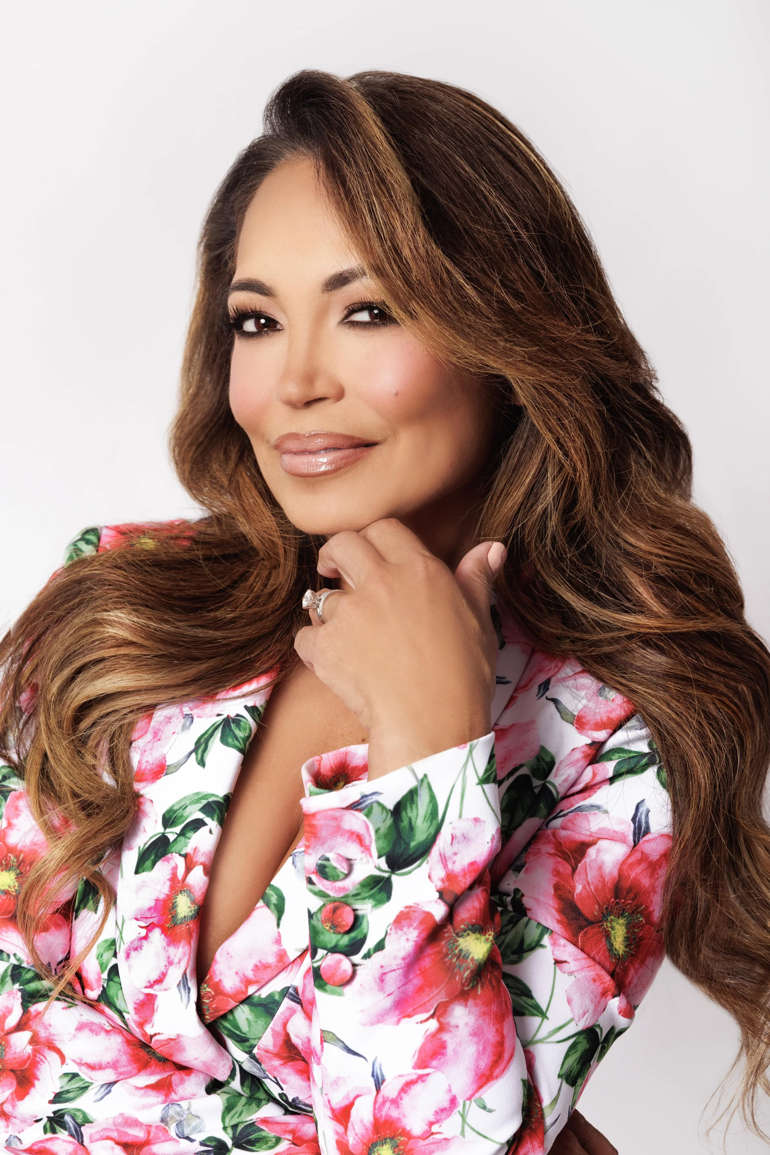 Episode 19. Blending Joy and Authenticity in Networking with Inez Barberio