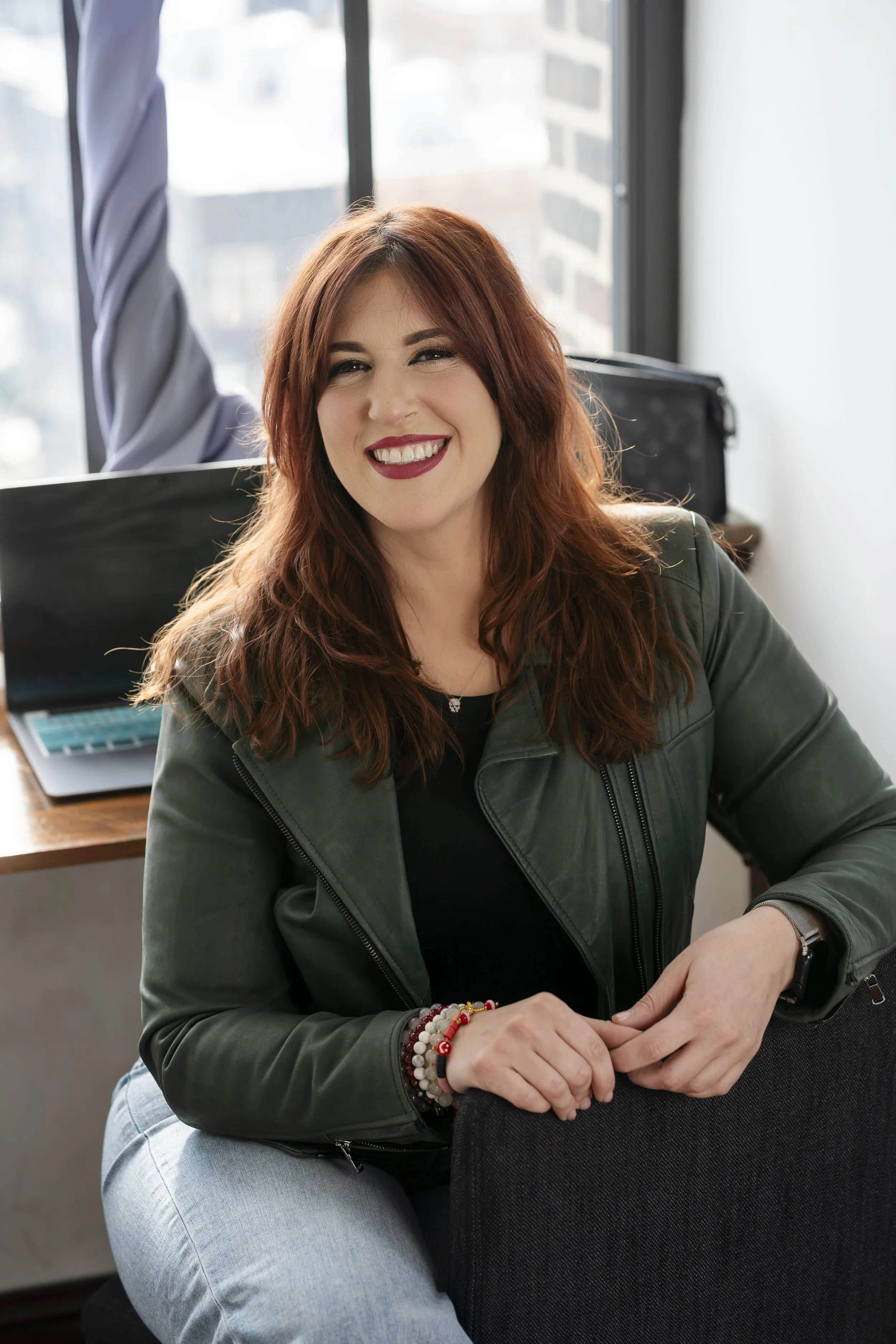 Episode 17. Finding Joy and Setting Boundaries with Therapist Jaclyn Borgia