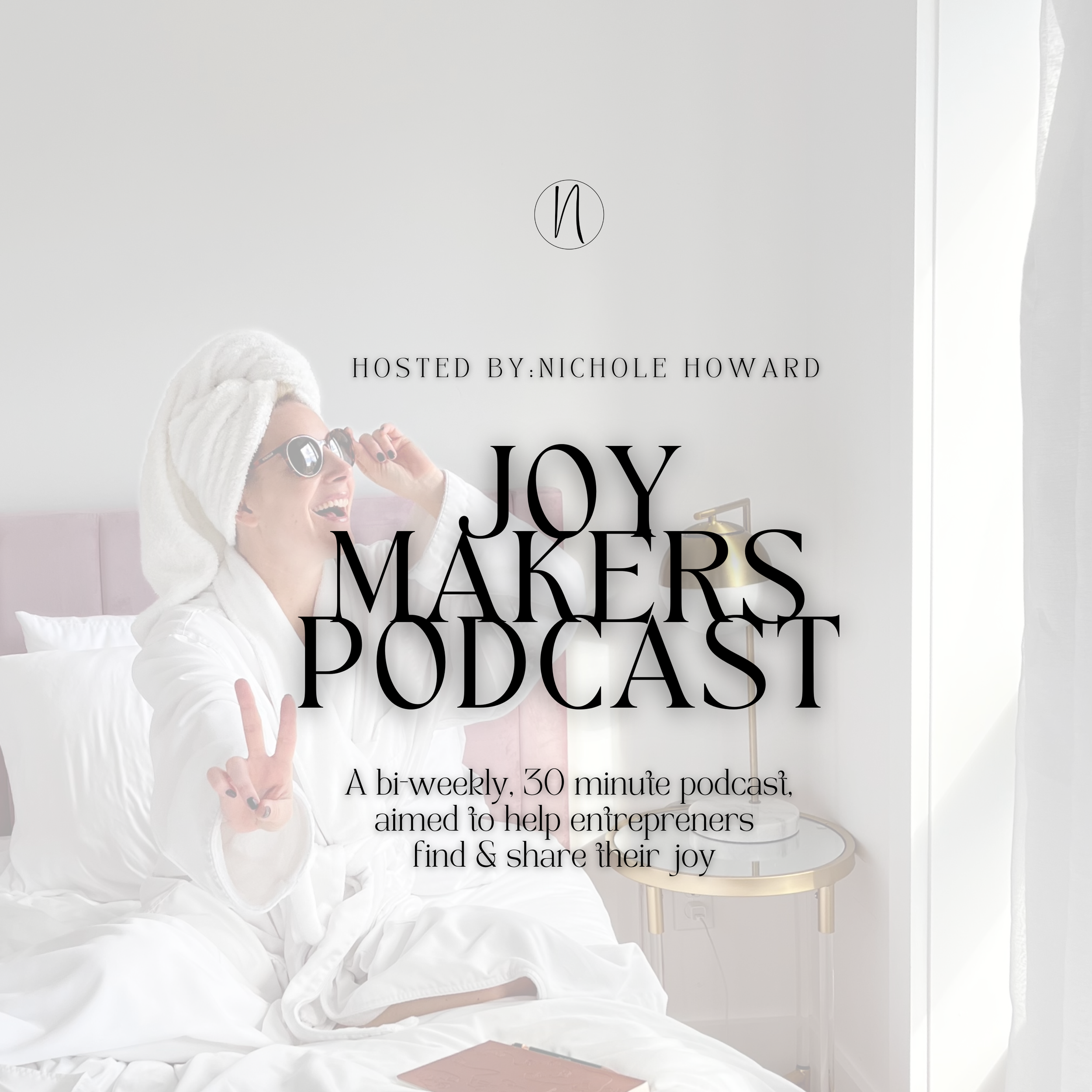 Episode 3. How to Know if You are Working with Your Ideal Clients &amp; How to Bring More Joy into Your Daily Routine with Lisa Munjack of Mujack Marketing