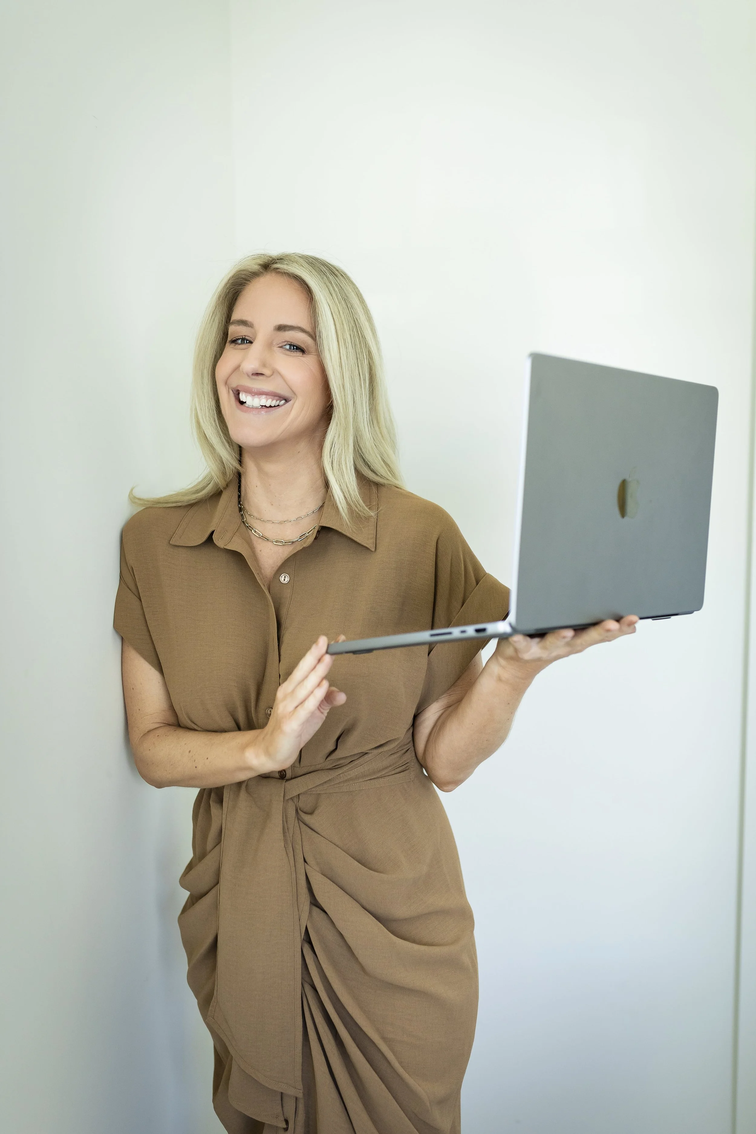 Episode 30. Why I Wanted to Burn My Business Down (And You Probably Too): Entrepreneur Burnout is Real - Here’s What Nobody Tells You