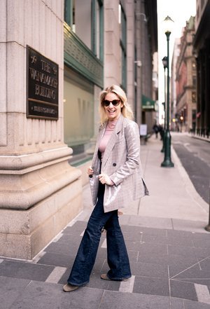 3 Easy Ways To Feel More Charismatic And Confident In Photos And Life