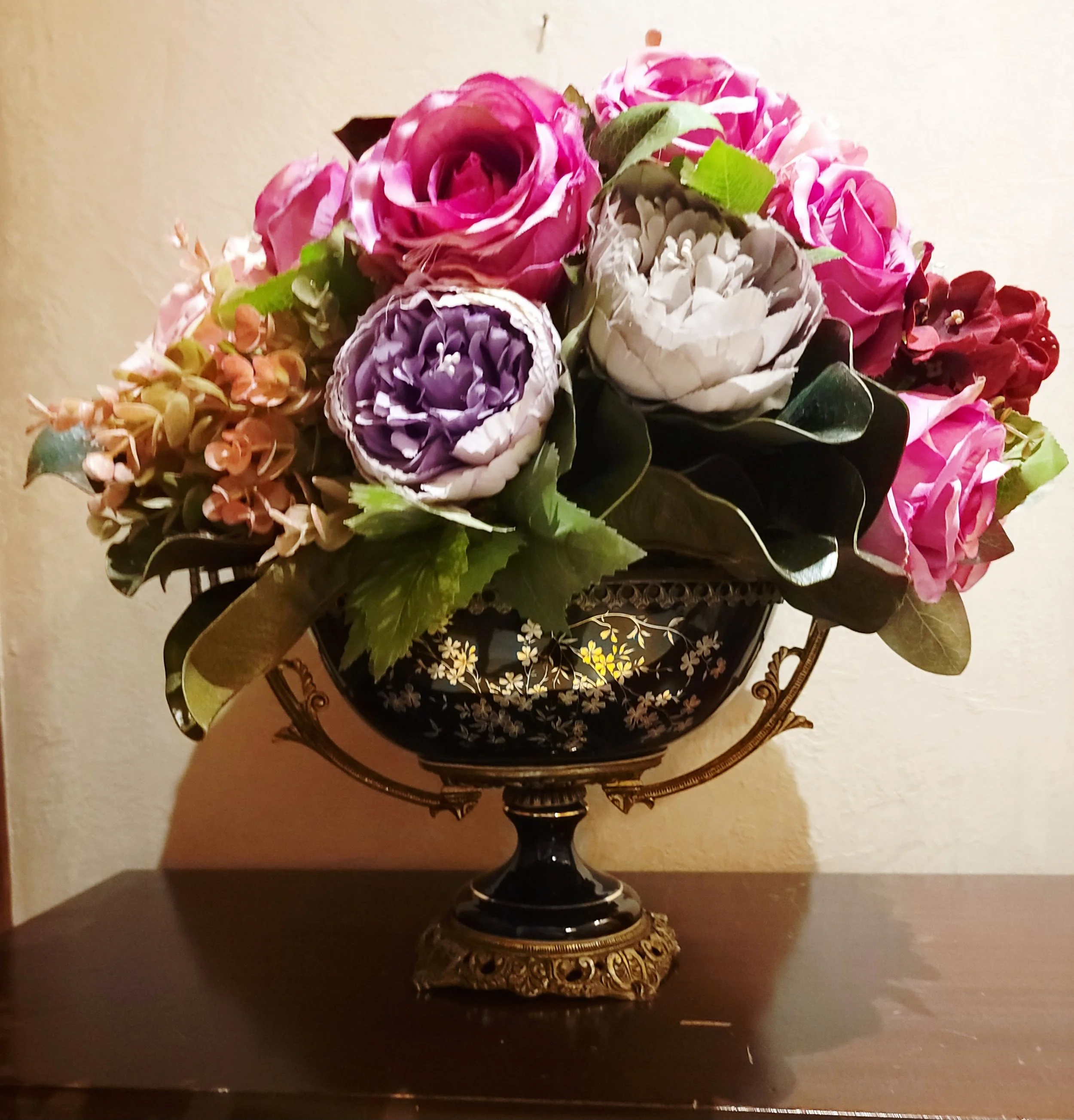 Large Limoges Centerpiece.jpg