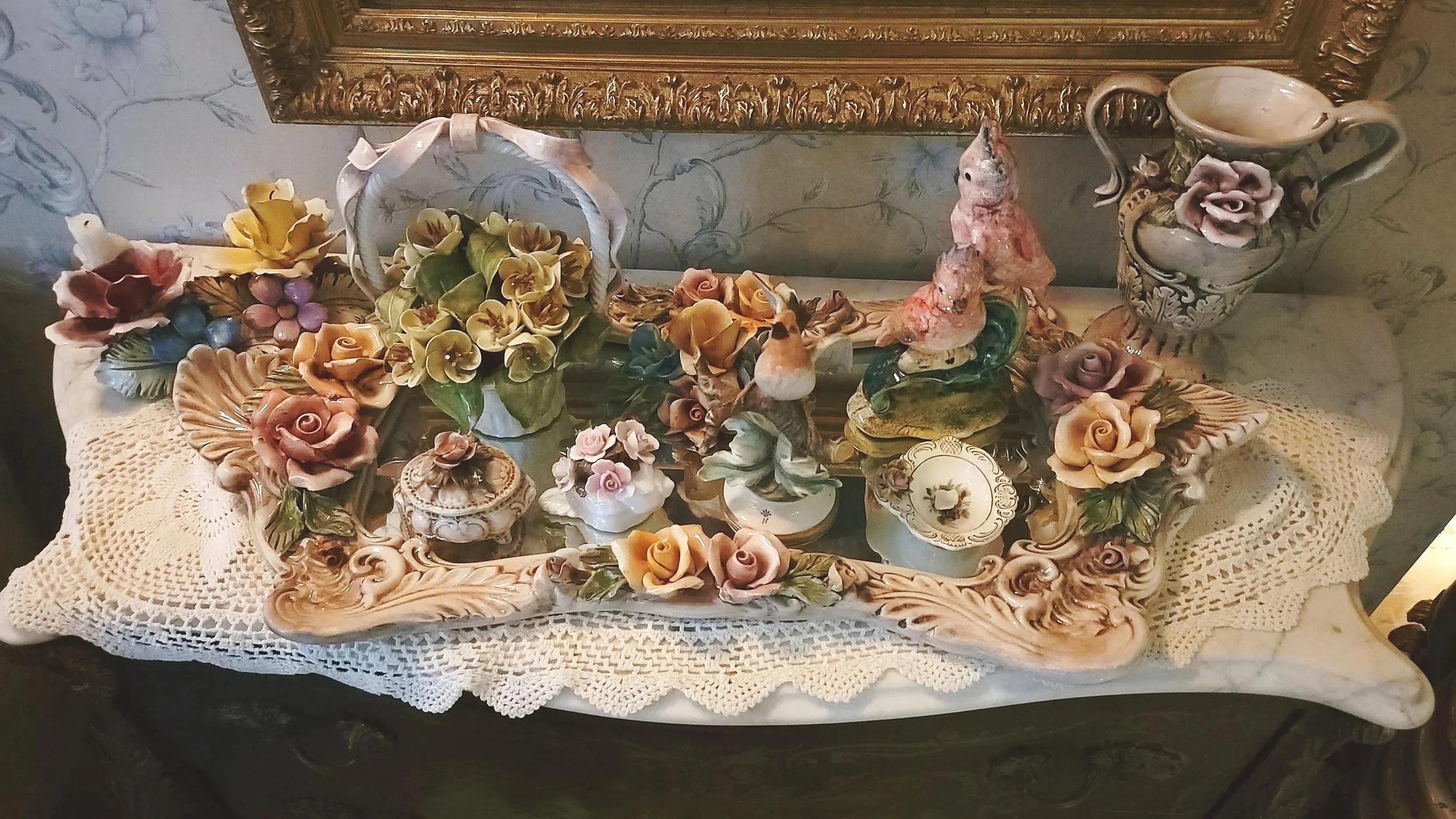 Capodimonte Exquisite Floral and Bird Centerpiece
