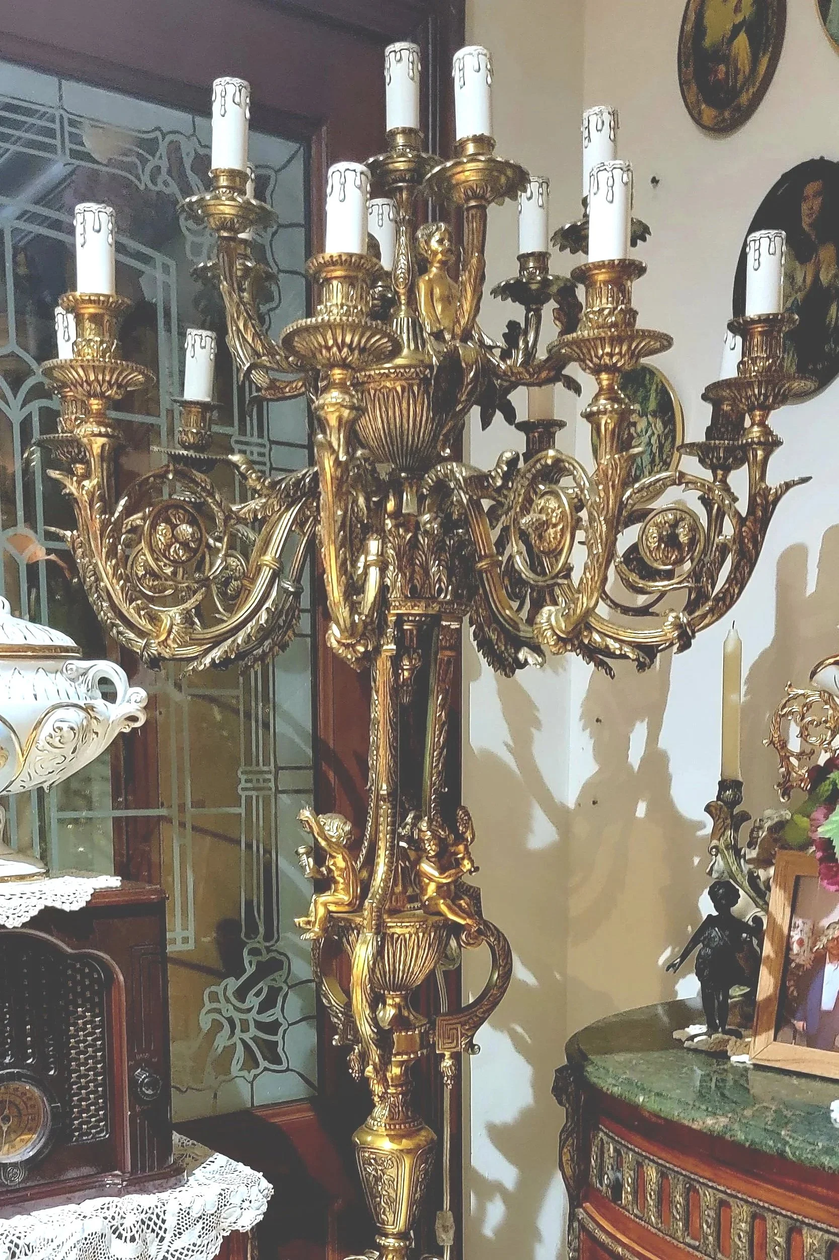 Tall Bronze Neo-Classical Floor Llamp