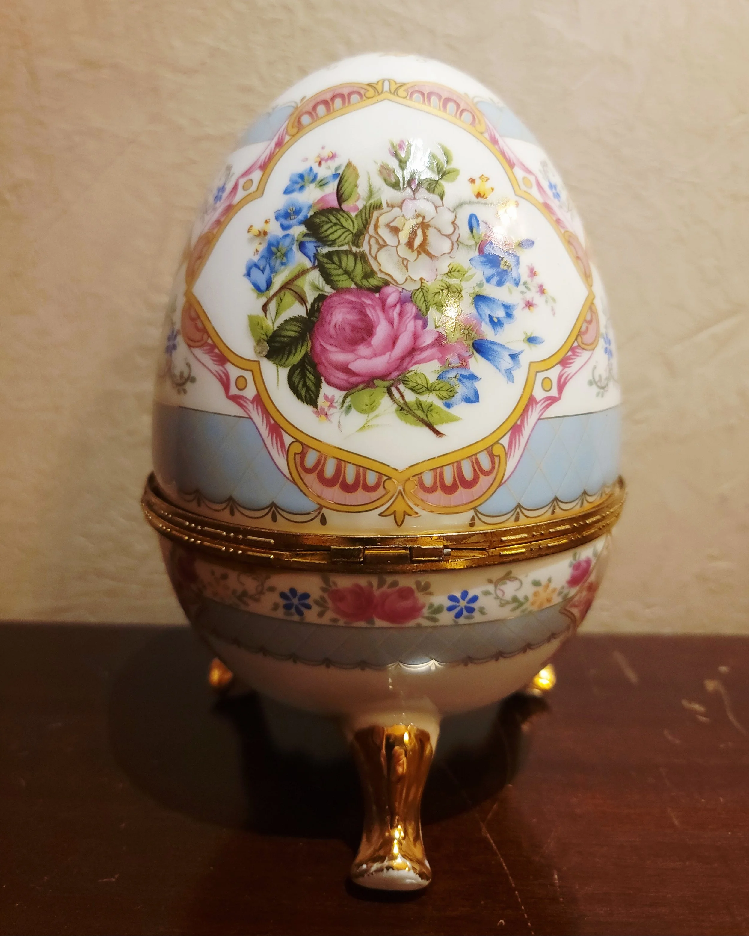 Vintage Porcelain Decorative Egg with Floral Bouquet
