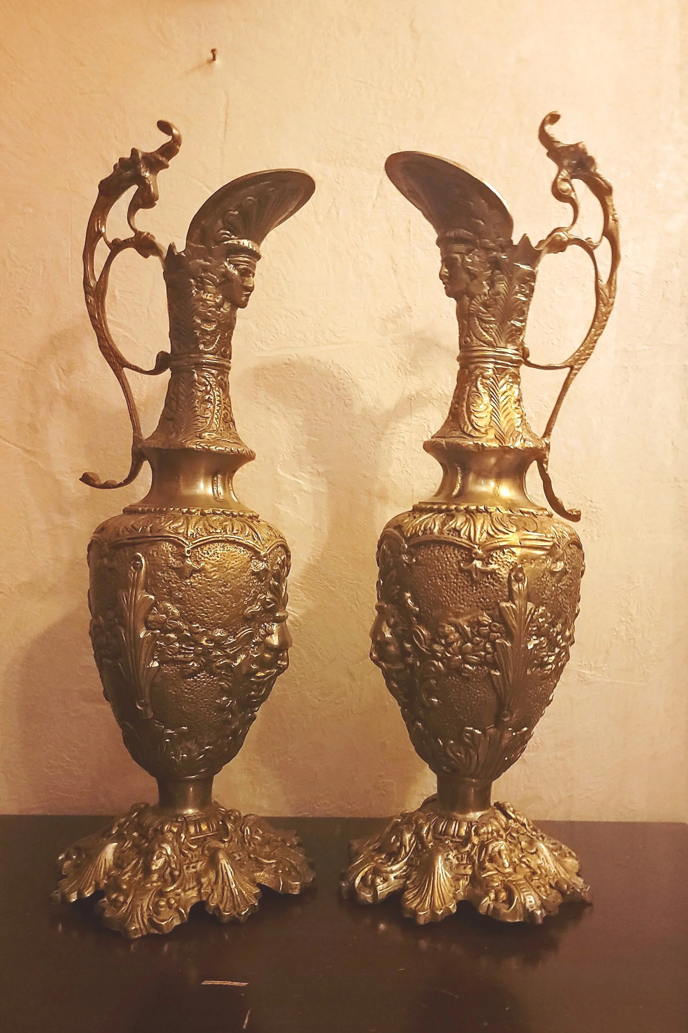 bronze+vases.jpg