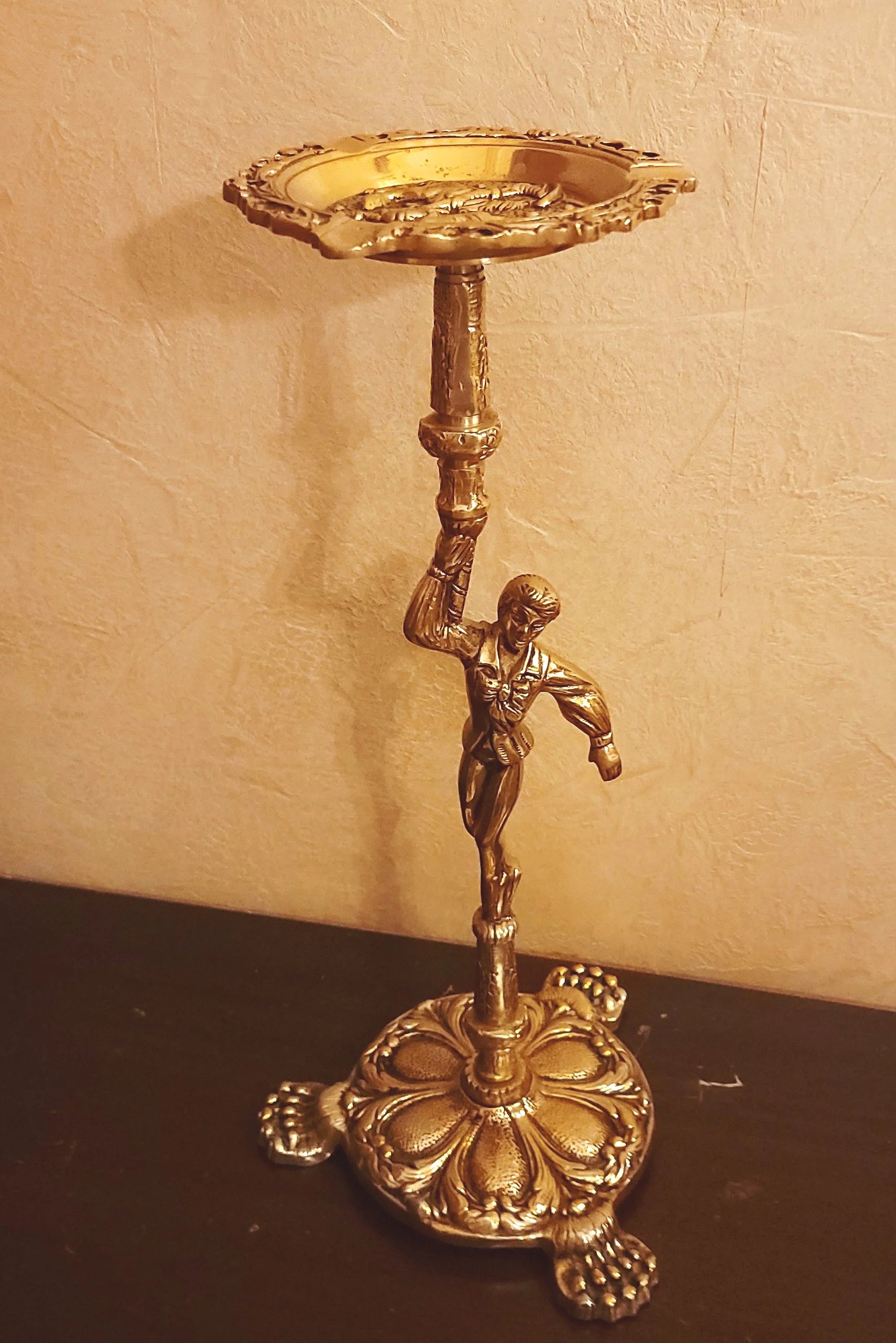 Vintage Brass Figural Stand with Putto Cerub Figure and Scalloped Top