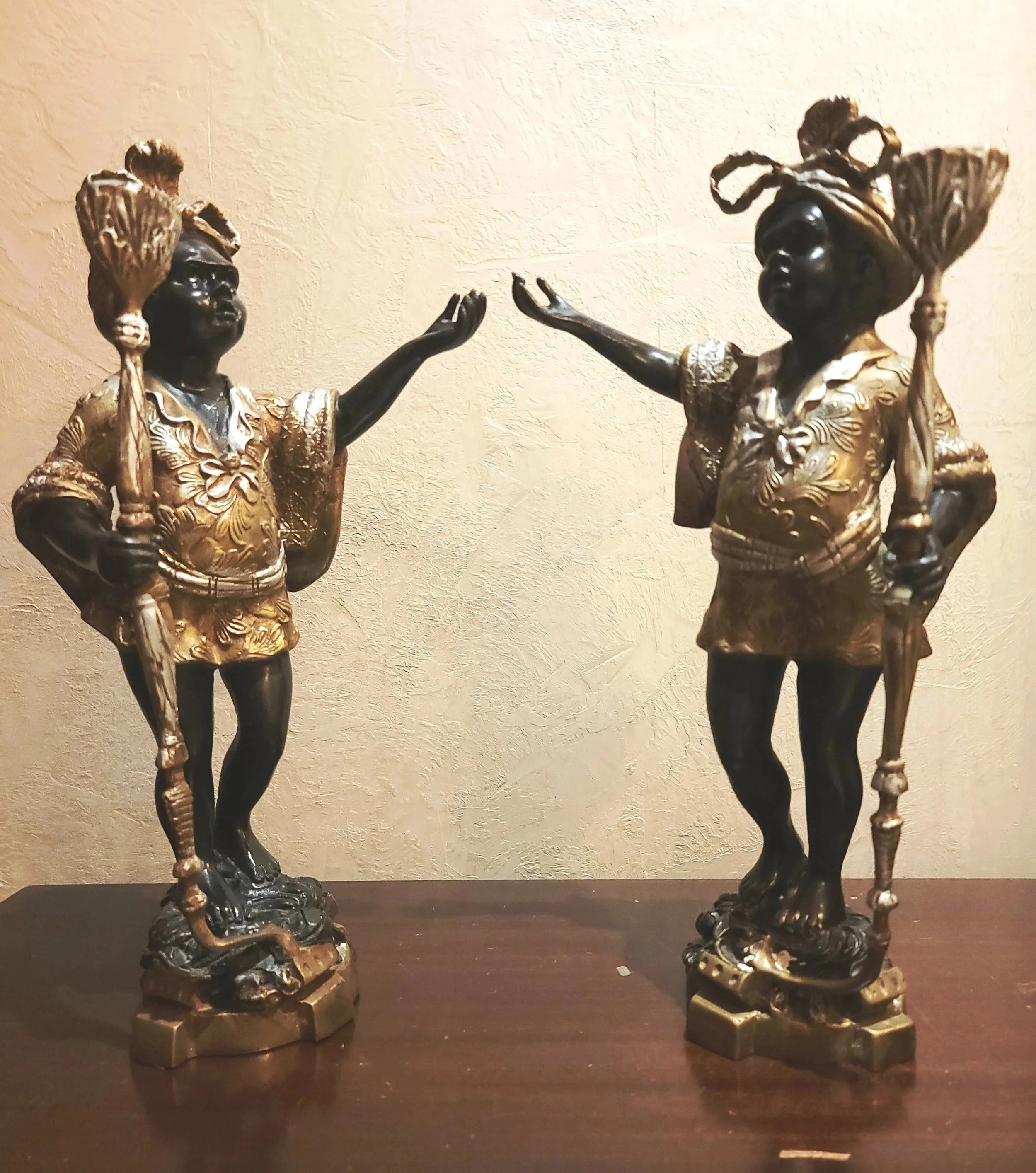 Blackamoor+bronze+torch+bearers.jpg