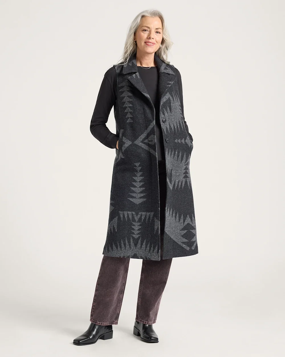 f25 sleeveless trench.webp